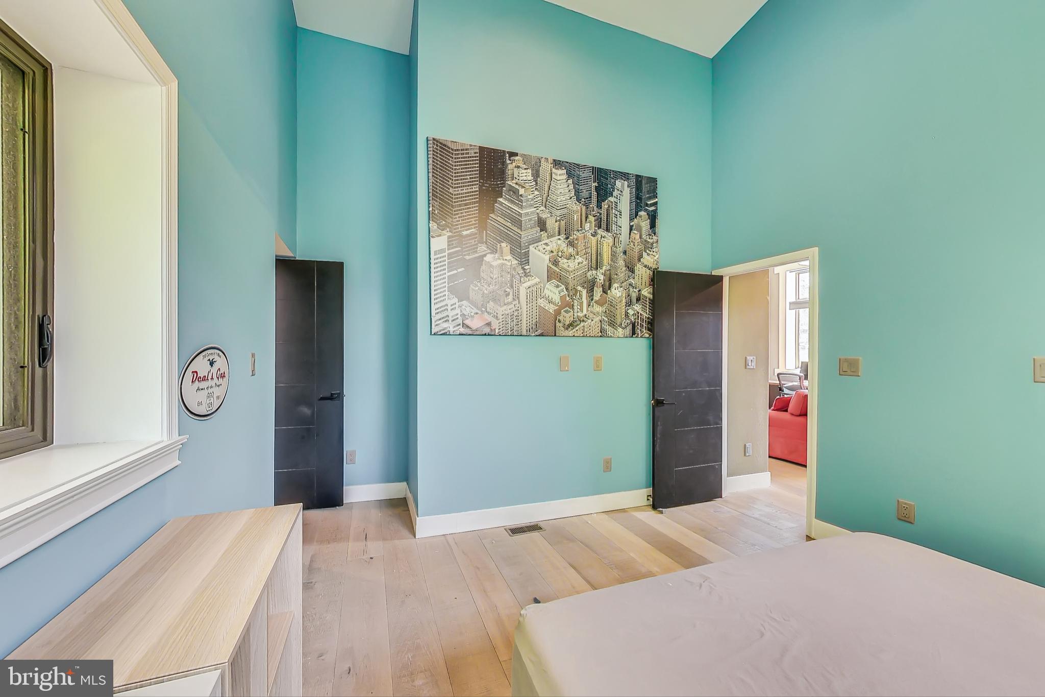 Real estate listing preview #28