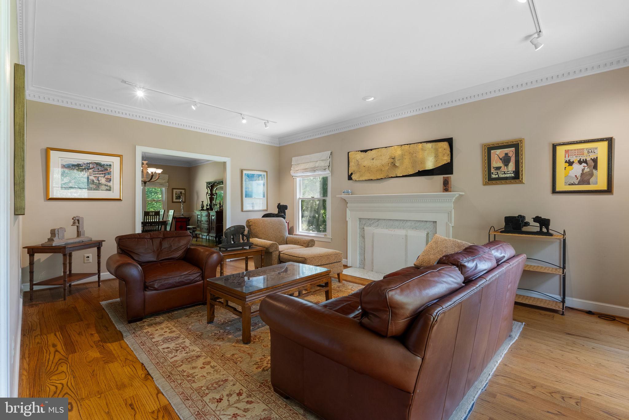 Real estate listing preview #9