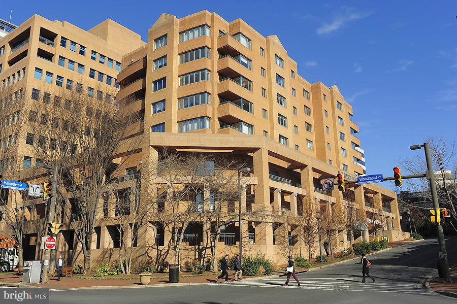 Real estate listing preview #1