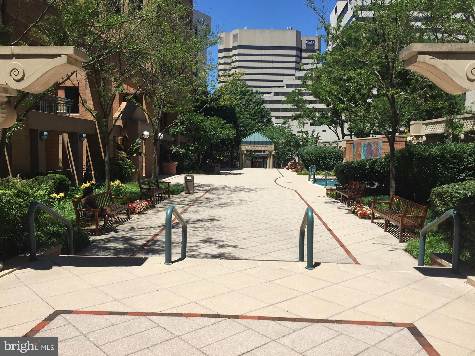 Real estate listing preview #10