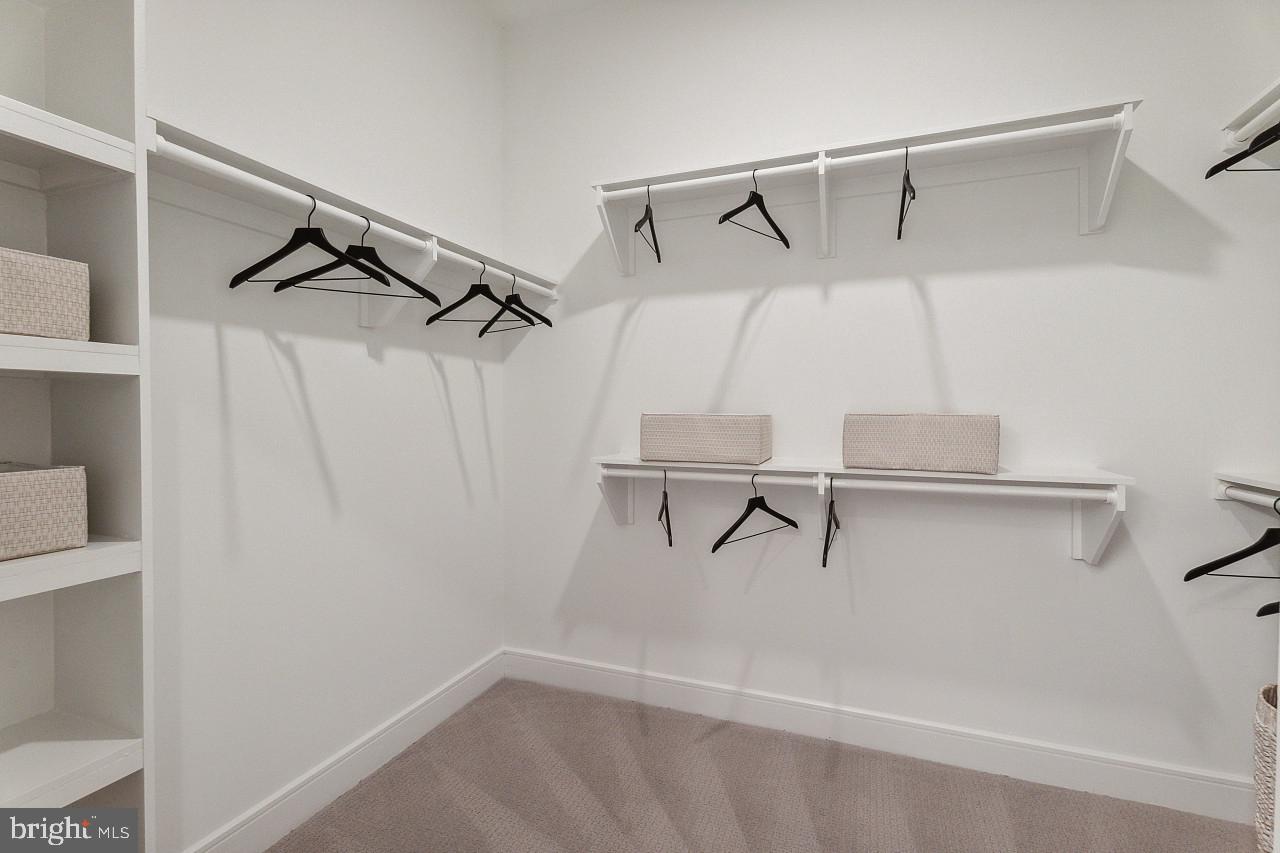 Real estate listing preview #6