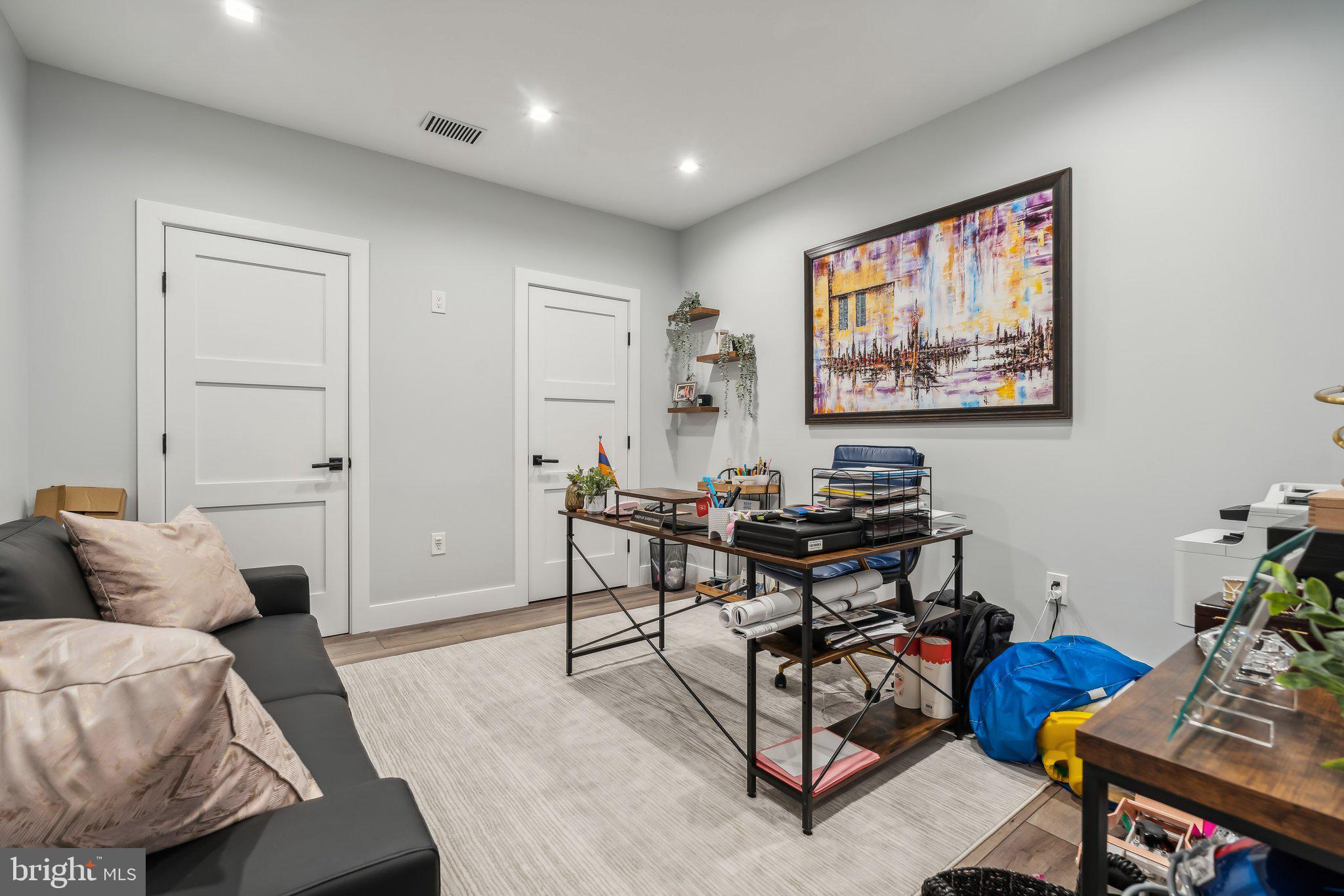 Real estate listing preview #36