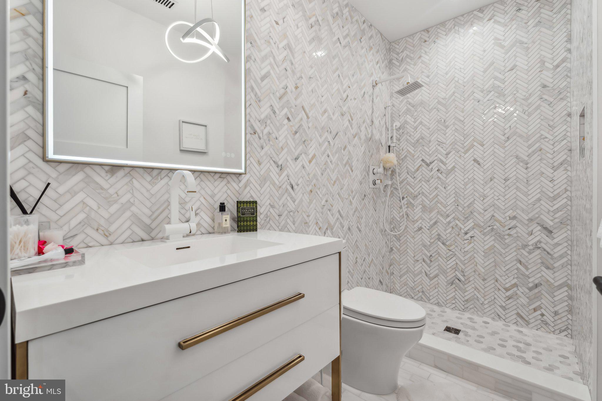 Real estate listing preview #34