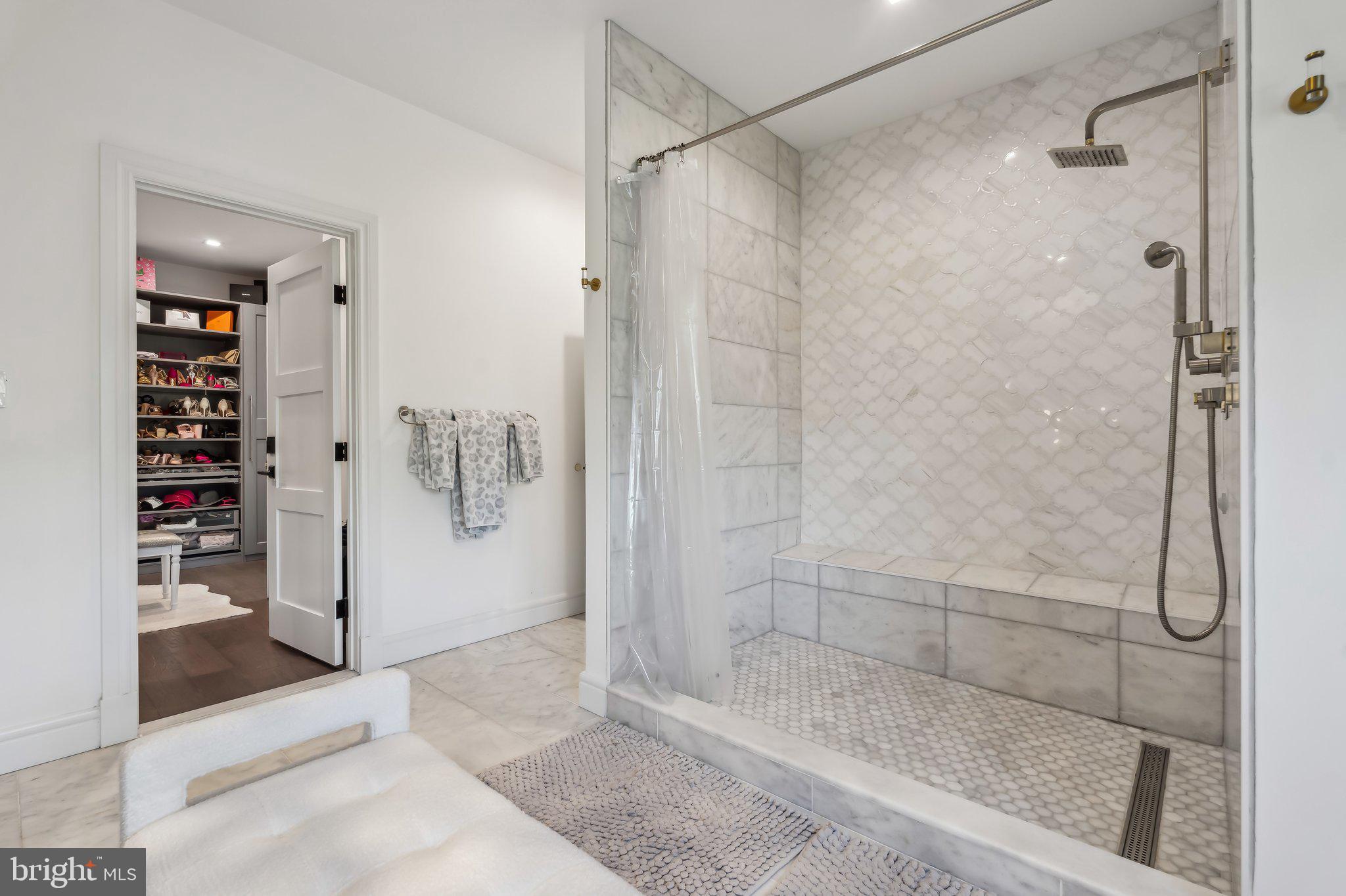 Real estate listing preview #23