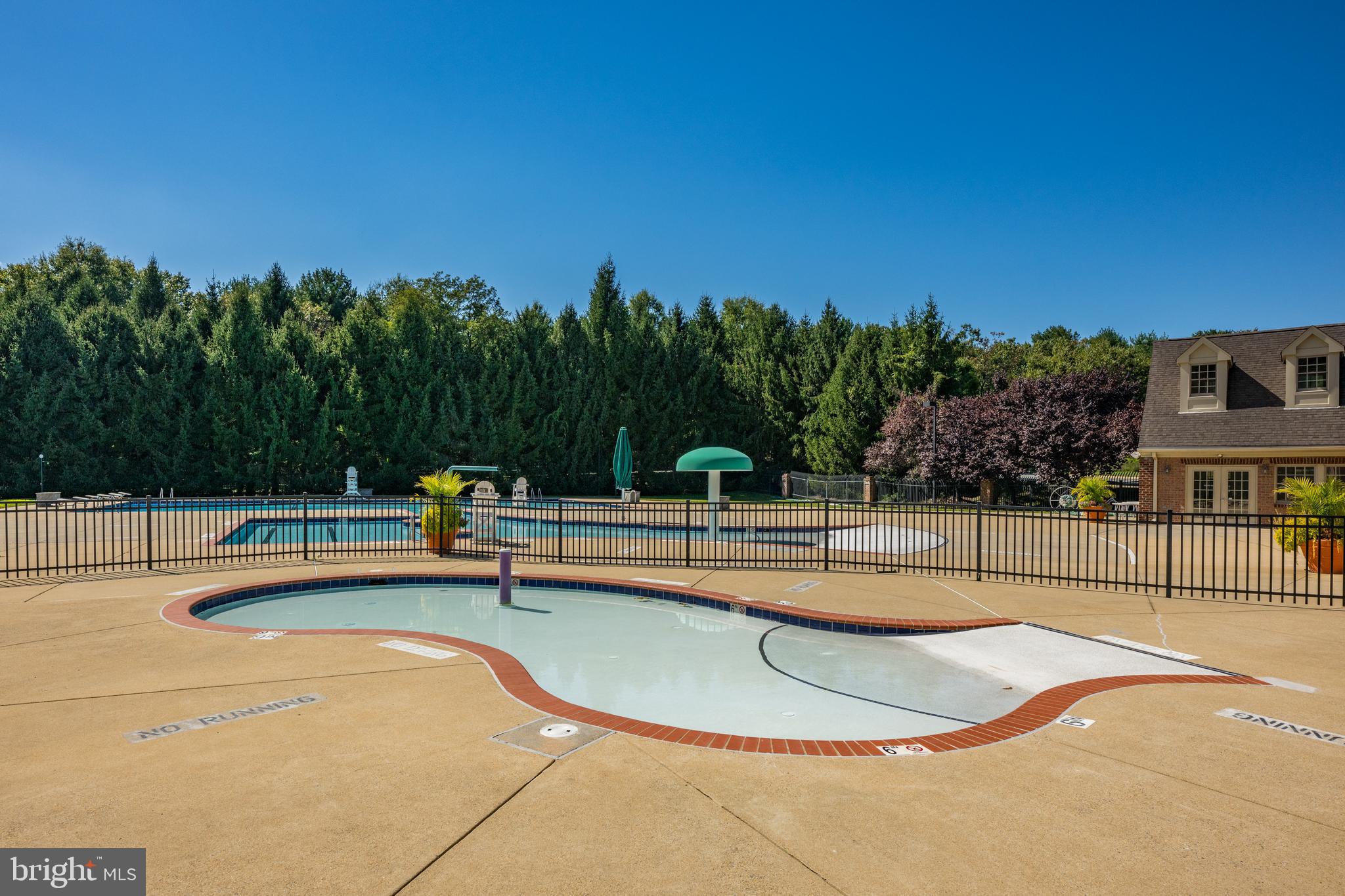 Real estate listing preview #61