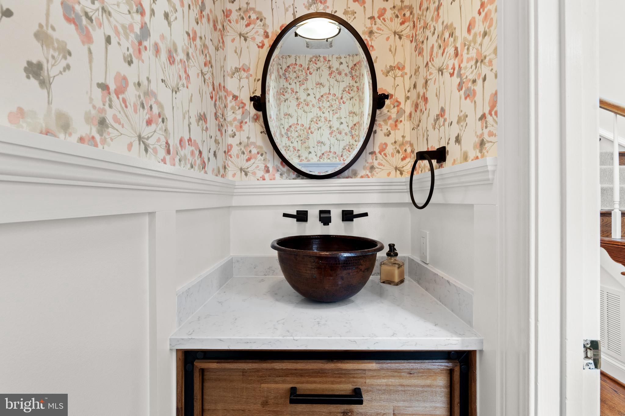 Real estate listing preview #24