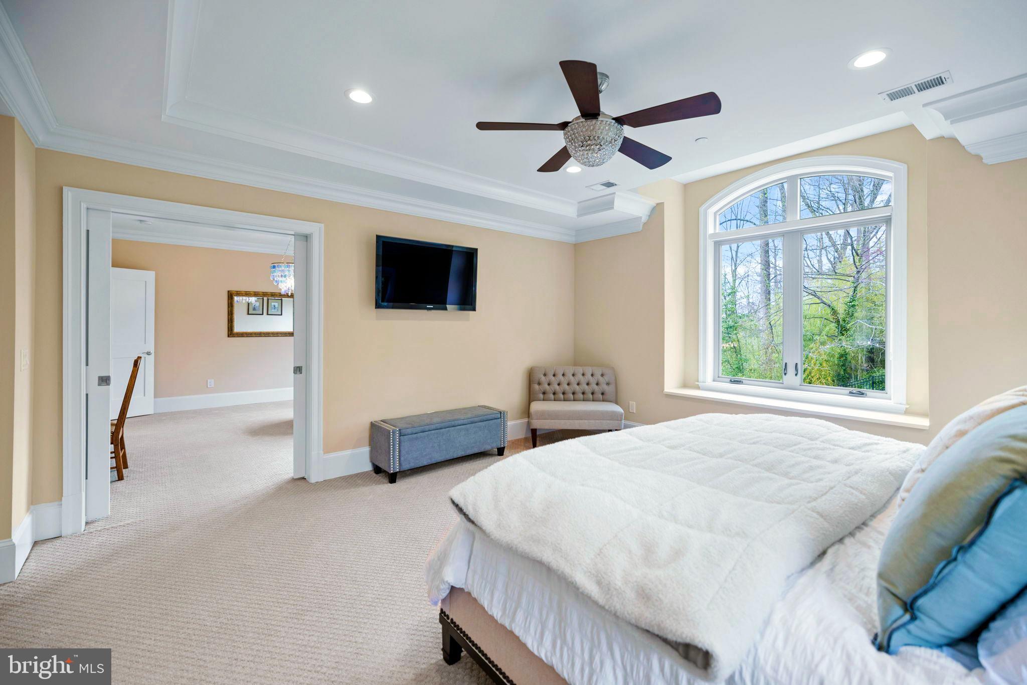 Real estate listing preview #32