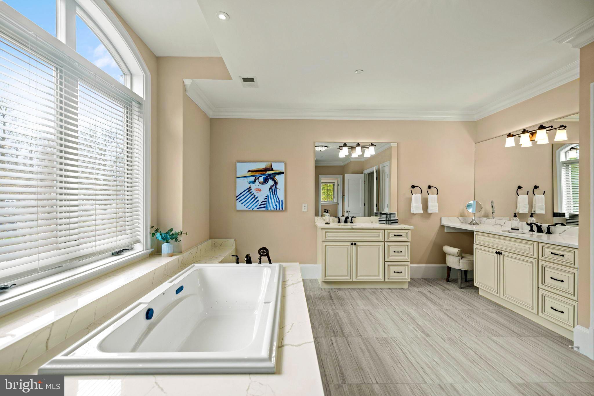 Real estate listing preview #37