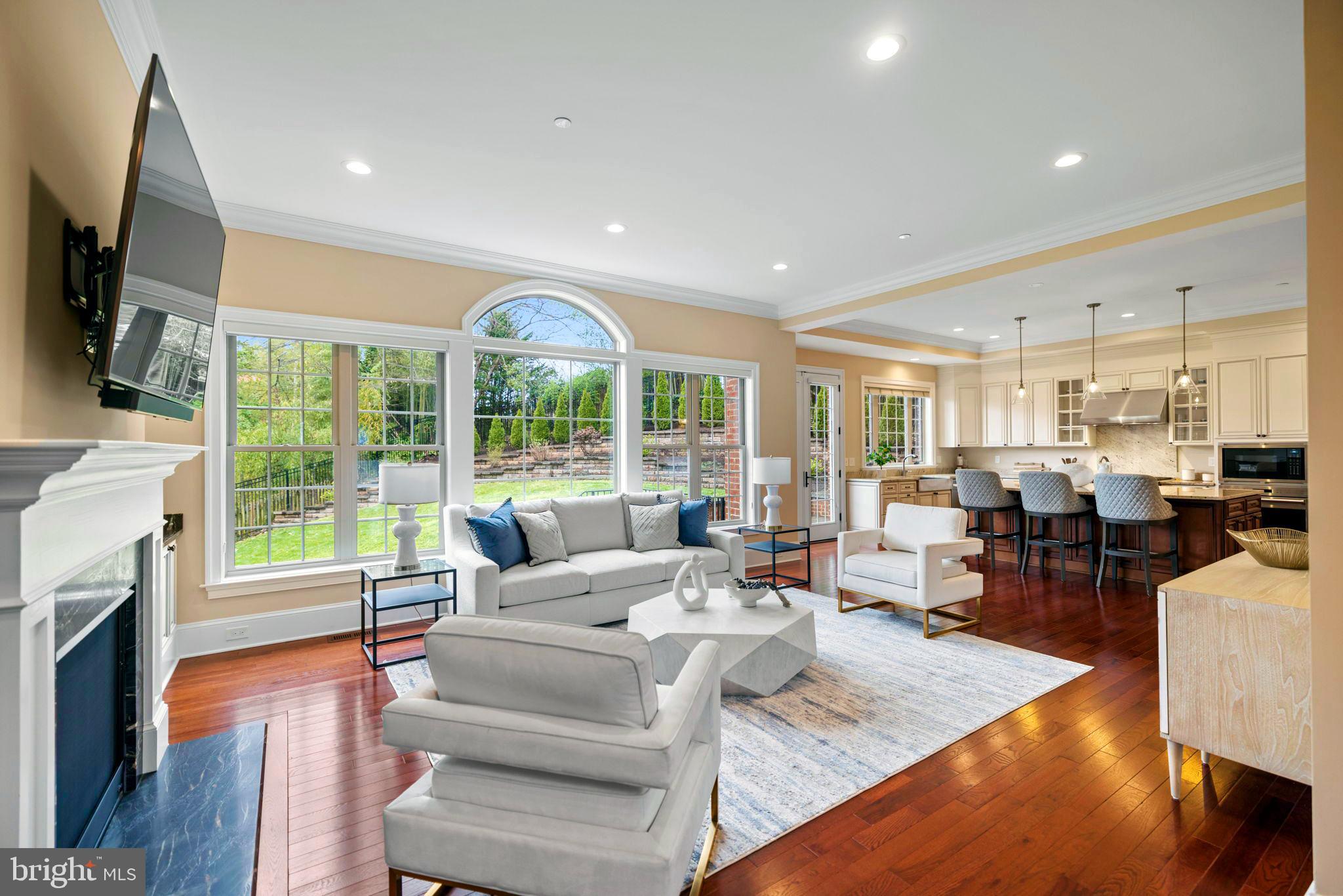 Real estate listing preview #16