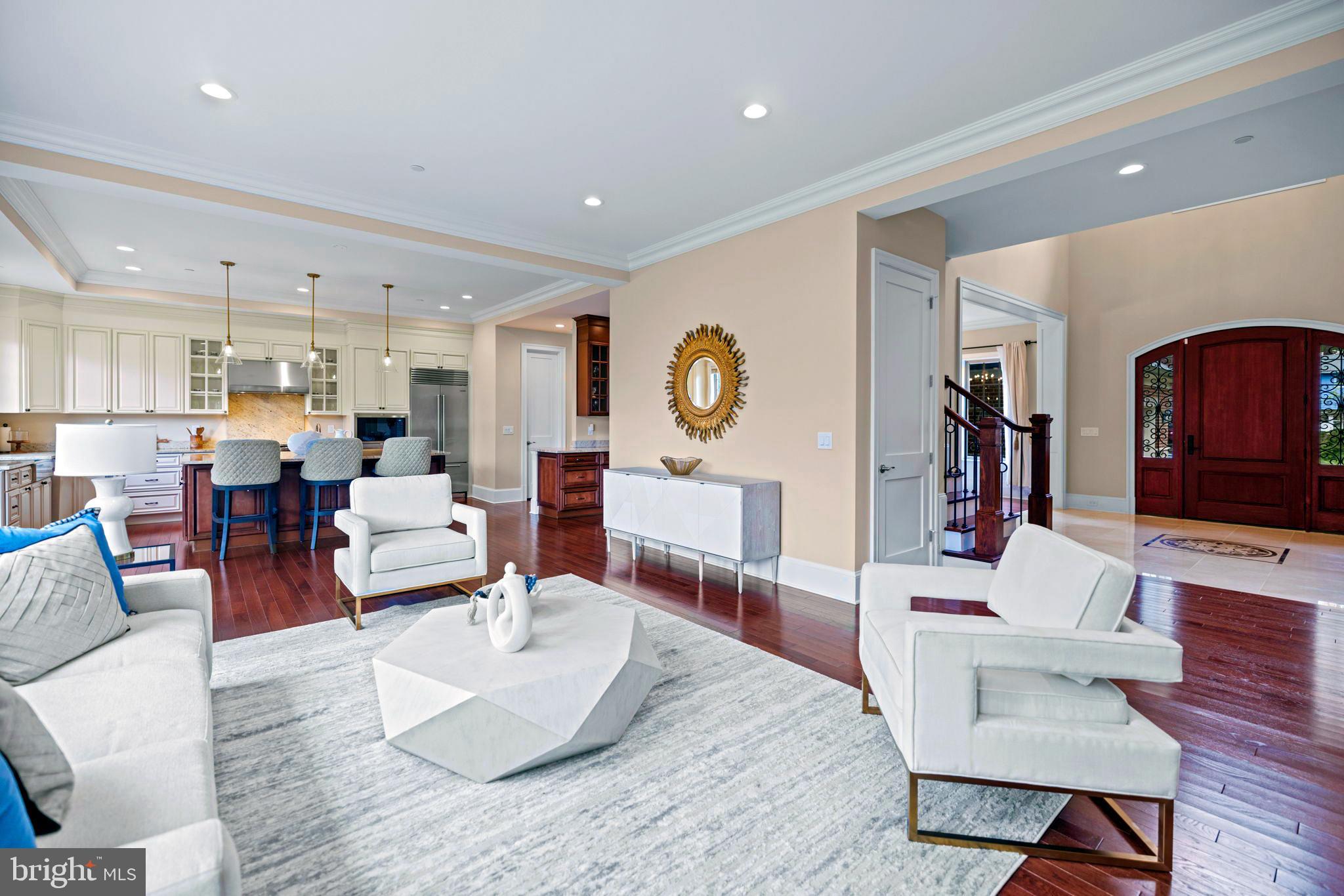 Real estate listing preview #18