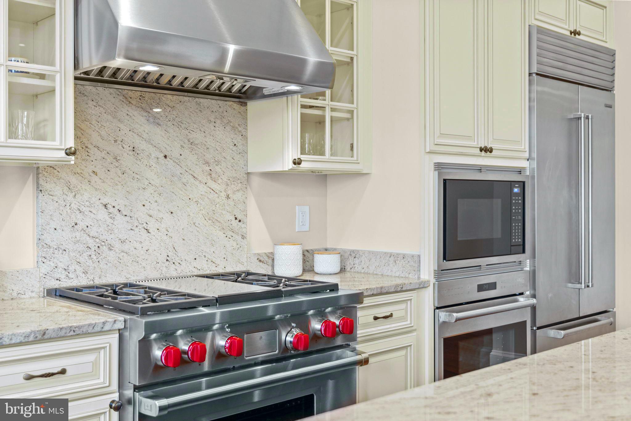 Real estate listing preview #11