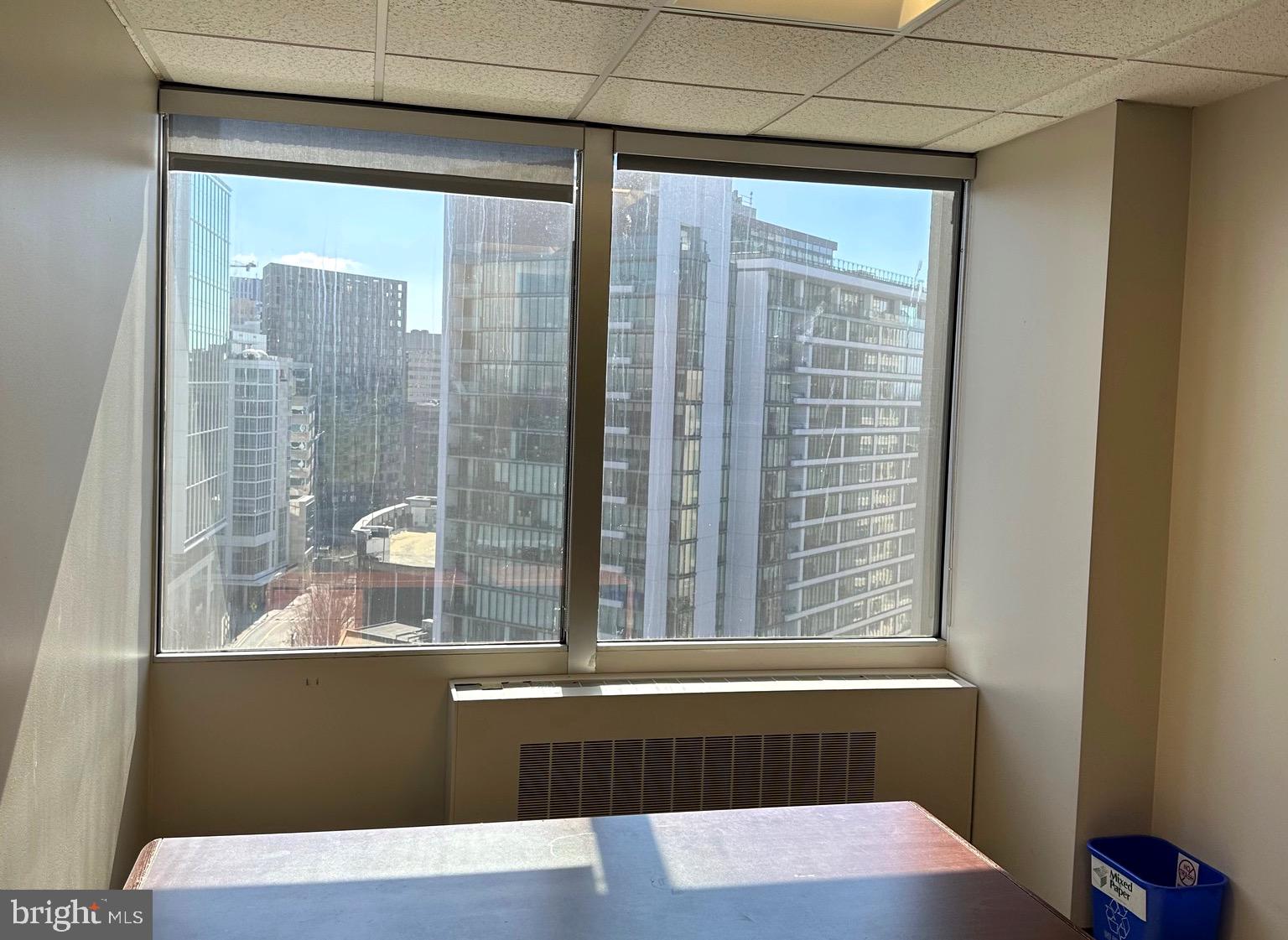 Real estate listing preview #2