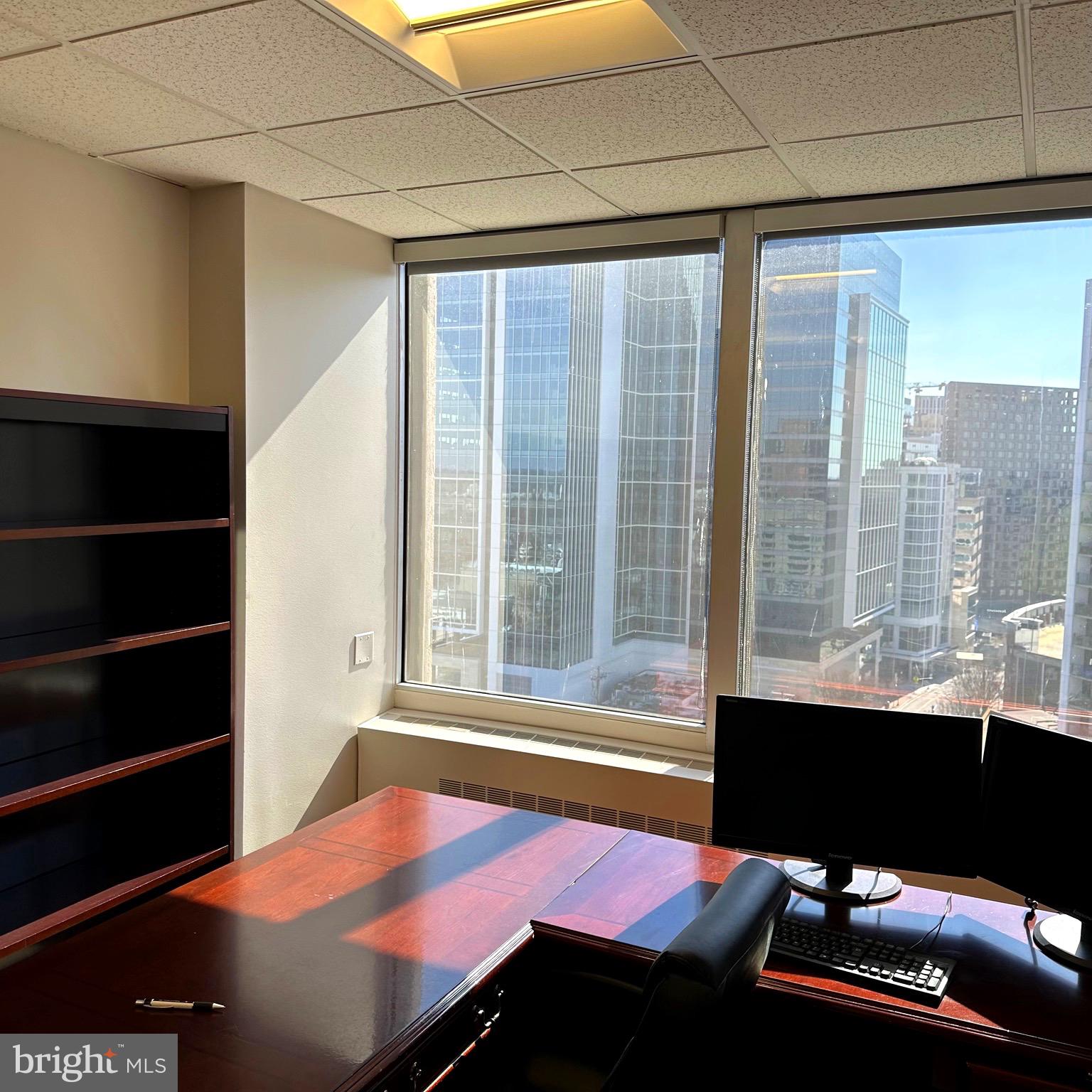 Real estate listing preview #4