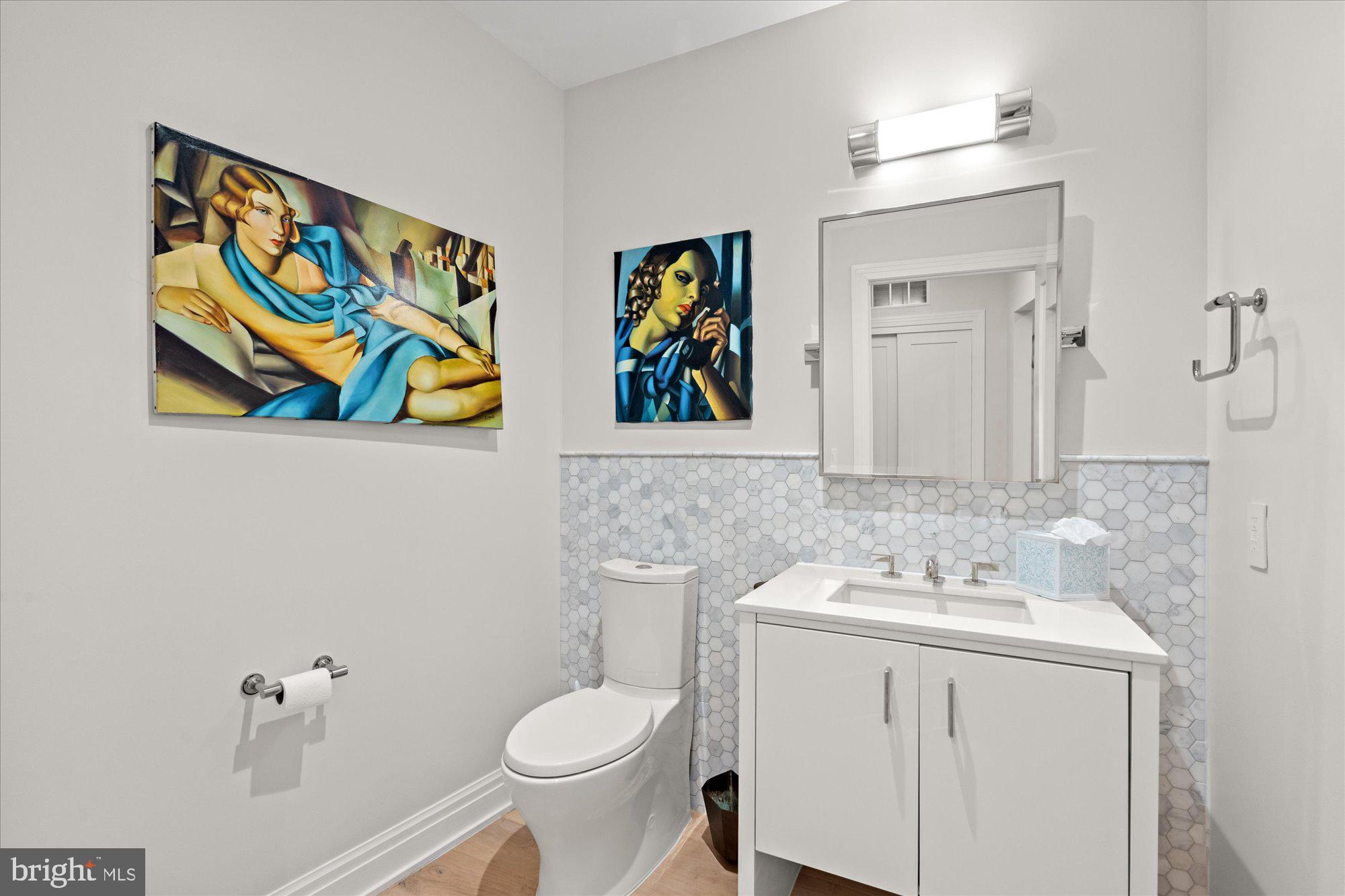 Real estate listing preview #14