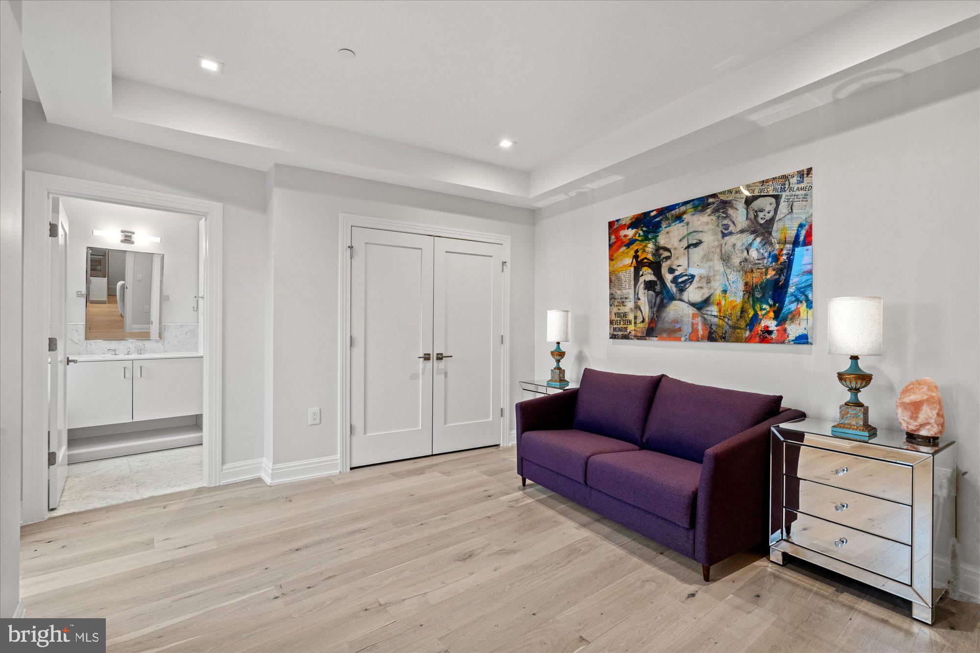 Real estate listing preview #23