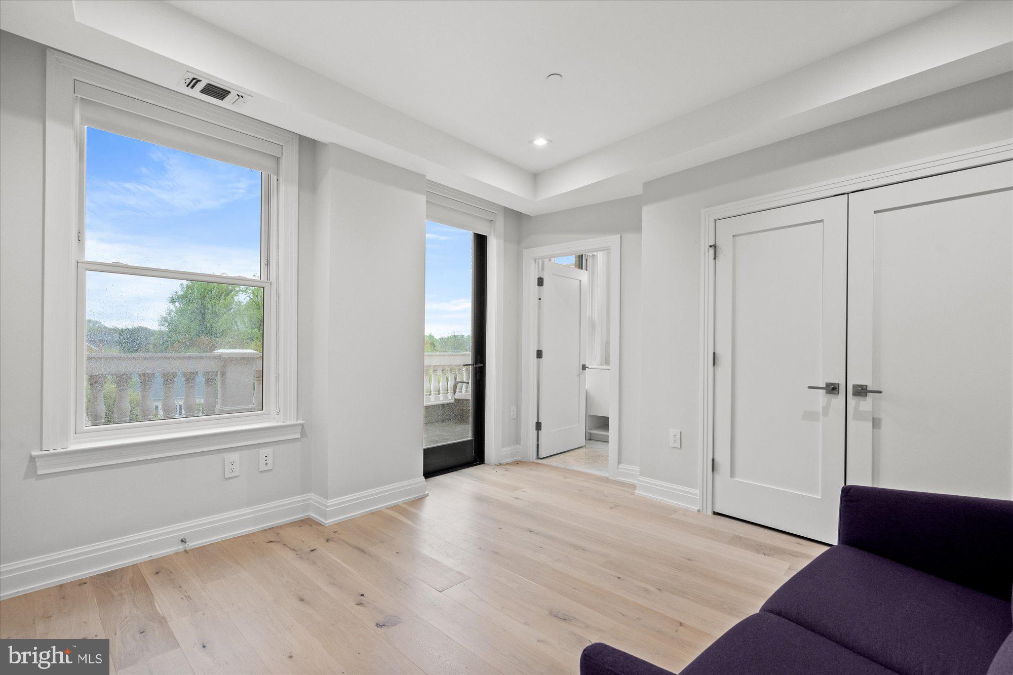 Real estate listing preview #22