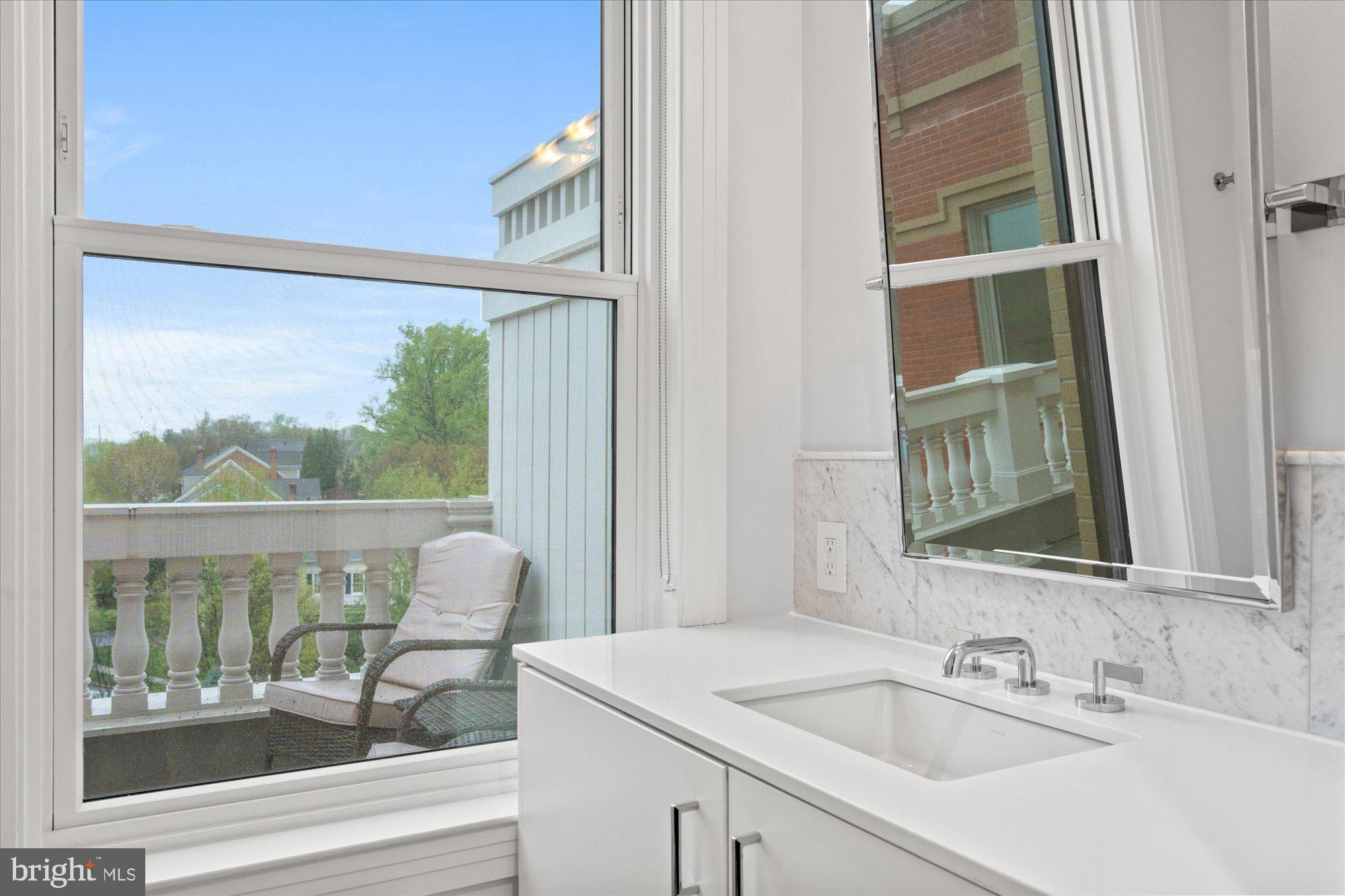 Real estate listing preview #26