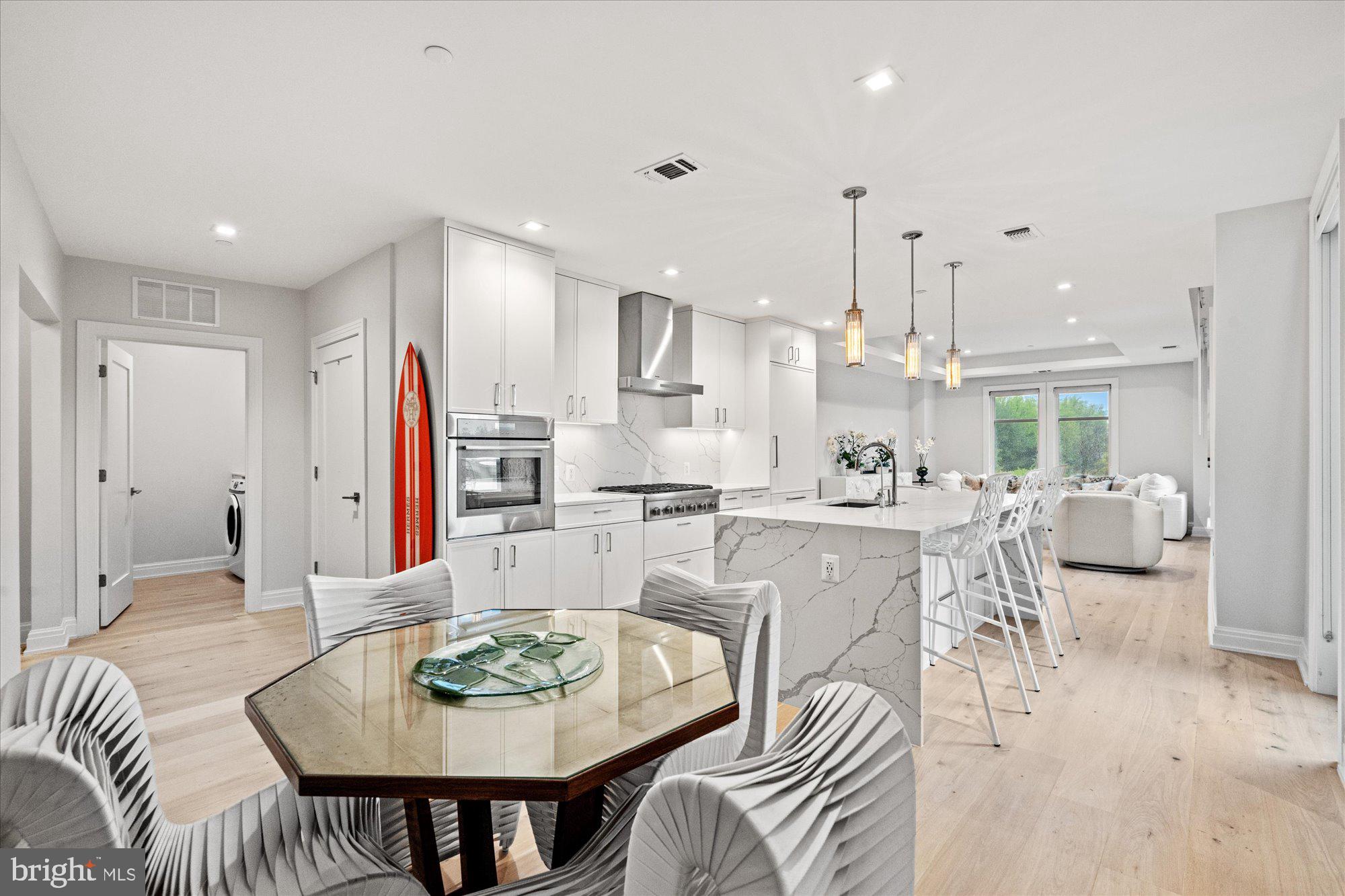 Real estate listing preview #1