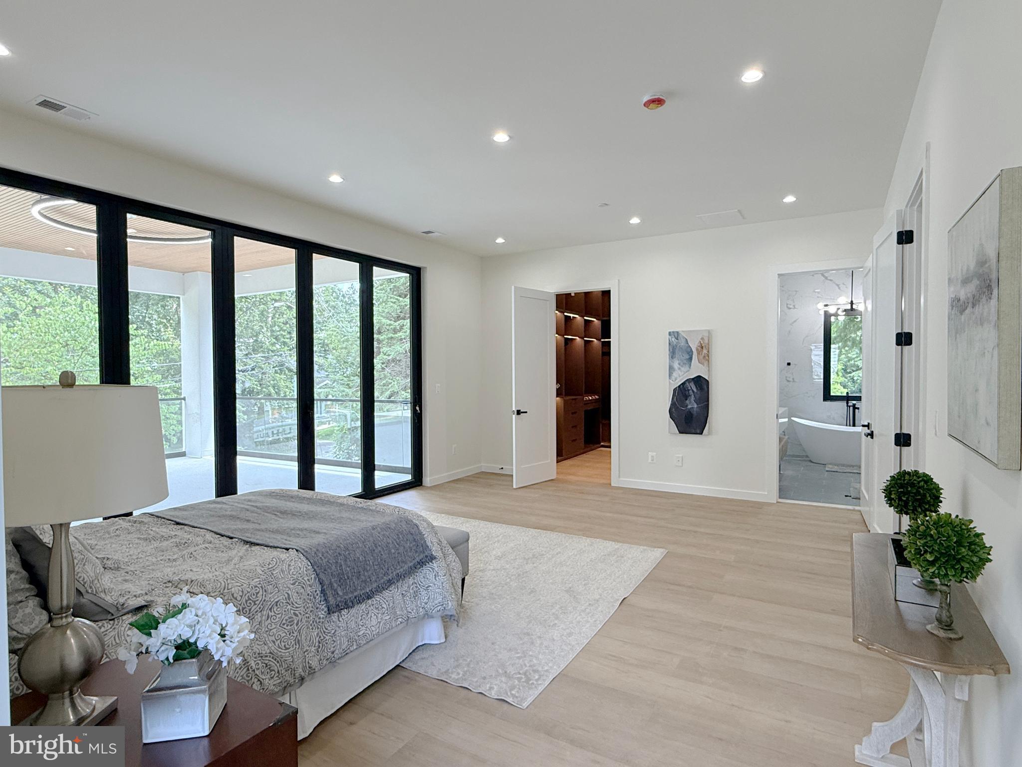 Real estate listing preview #20