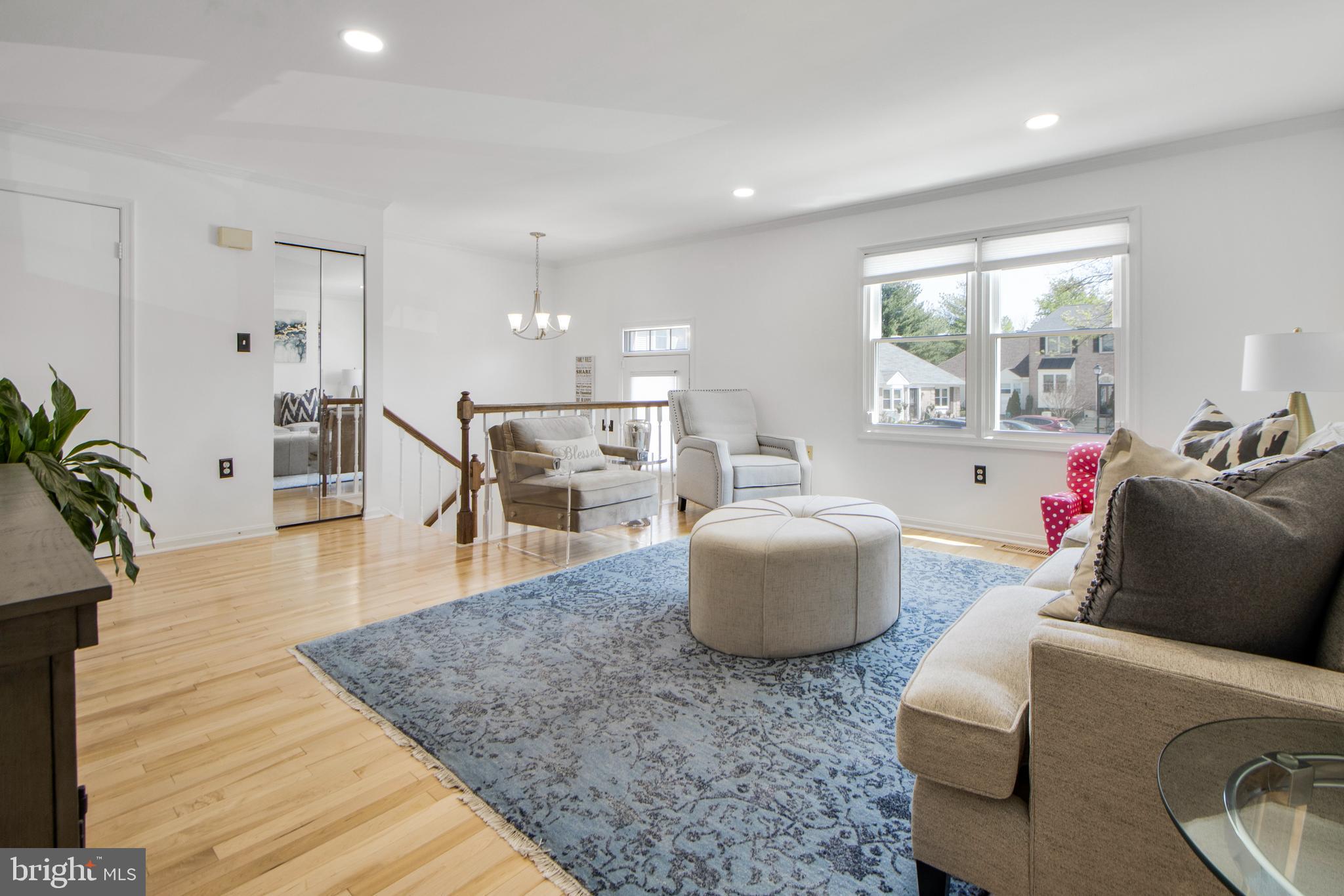 Real estate listing preview #1