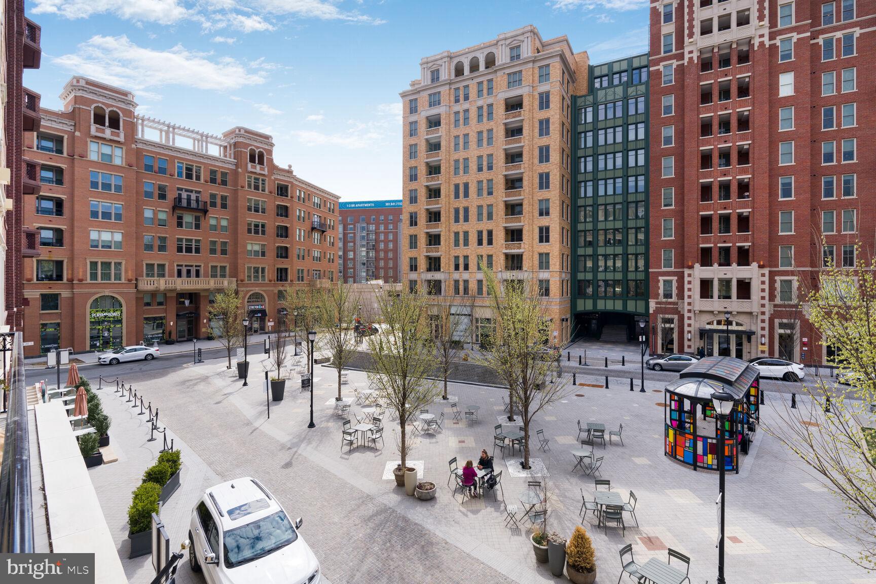 Real estate listing preview #15