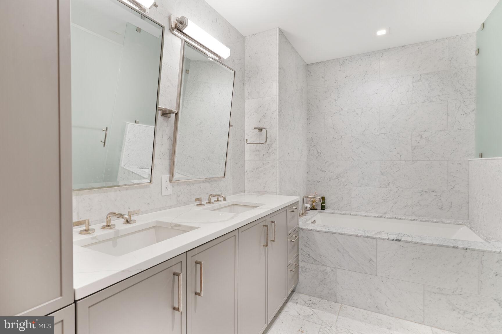 Real estate listing preview #11