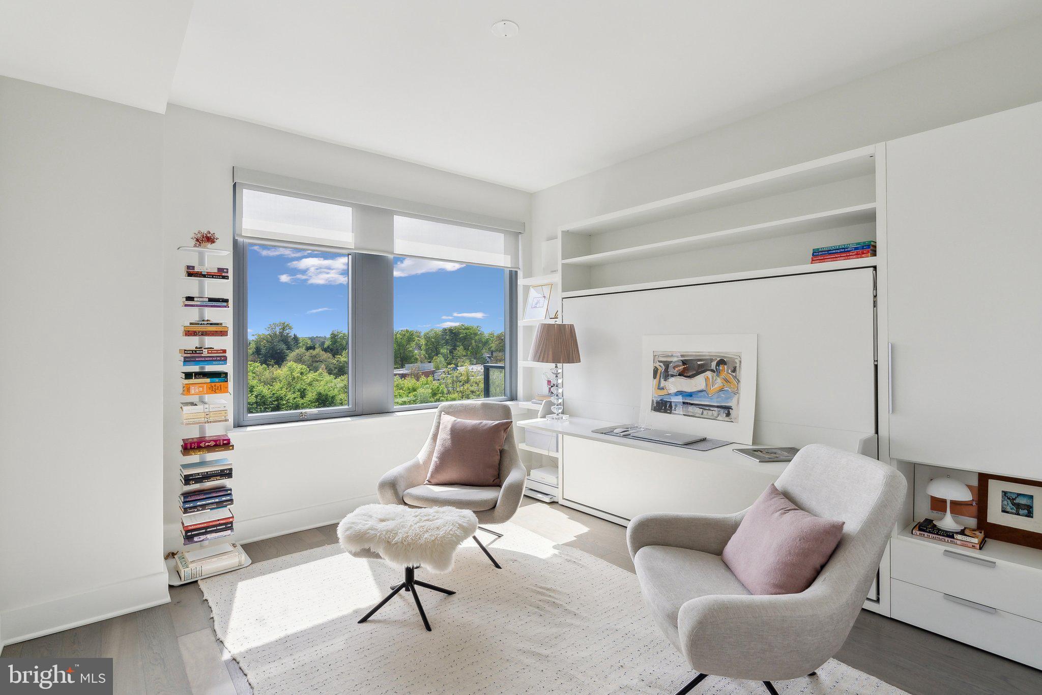 Real estate listing preview #12