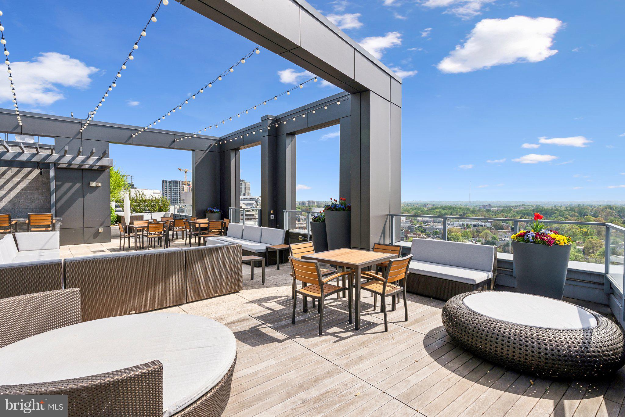 Real estate listing preview #25