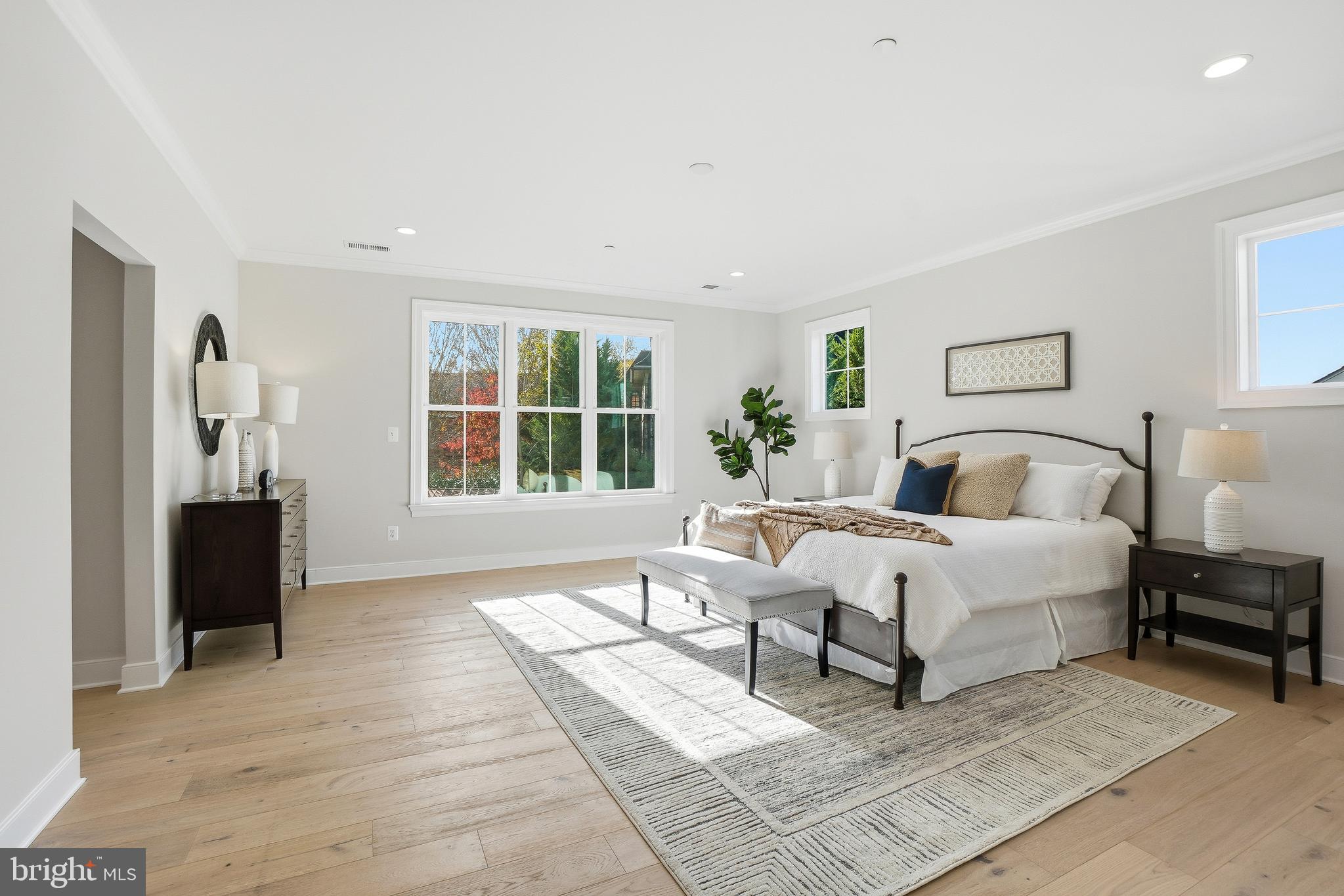 Real estate listing preview #17