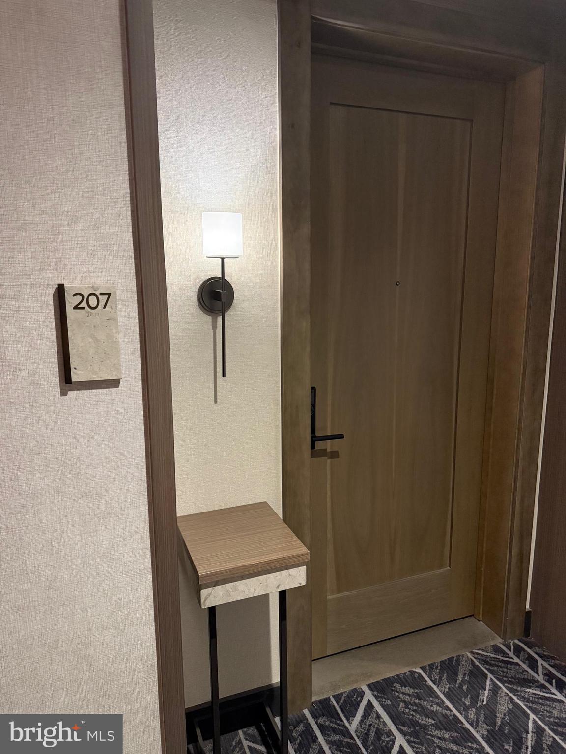 Real estate listing preview #4