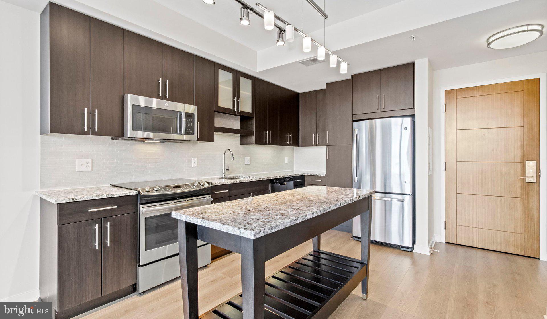 Real estate listing preview #54