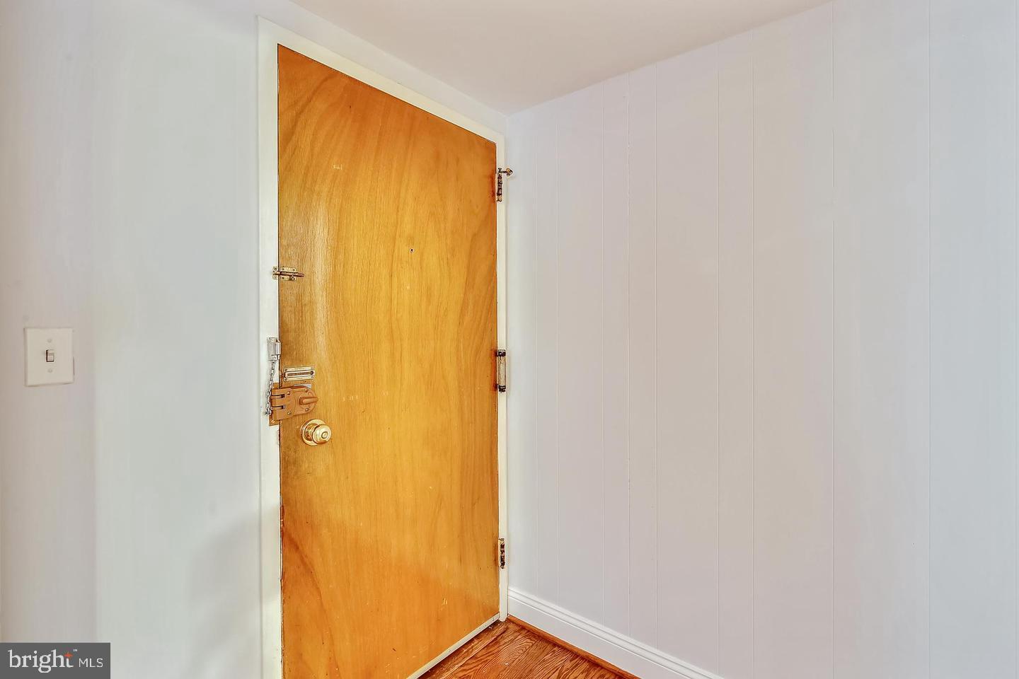 Real estate listing preview #5