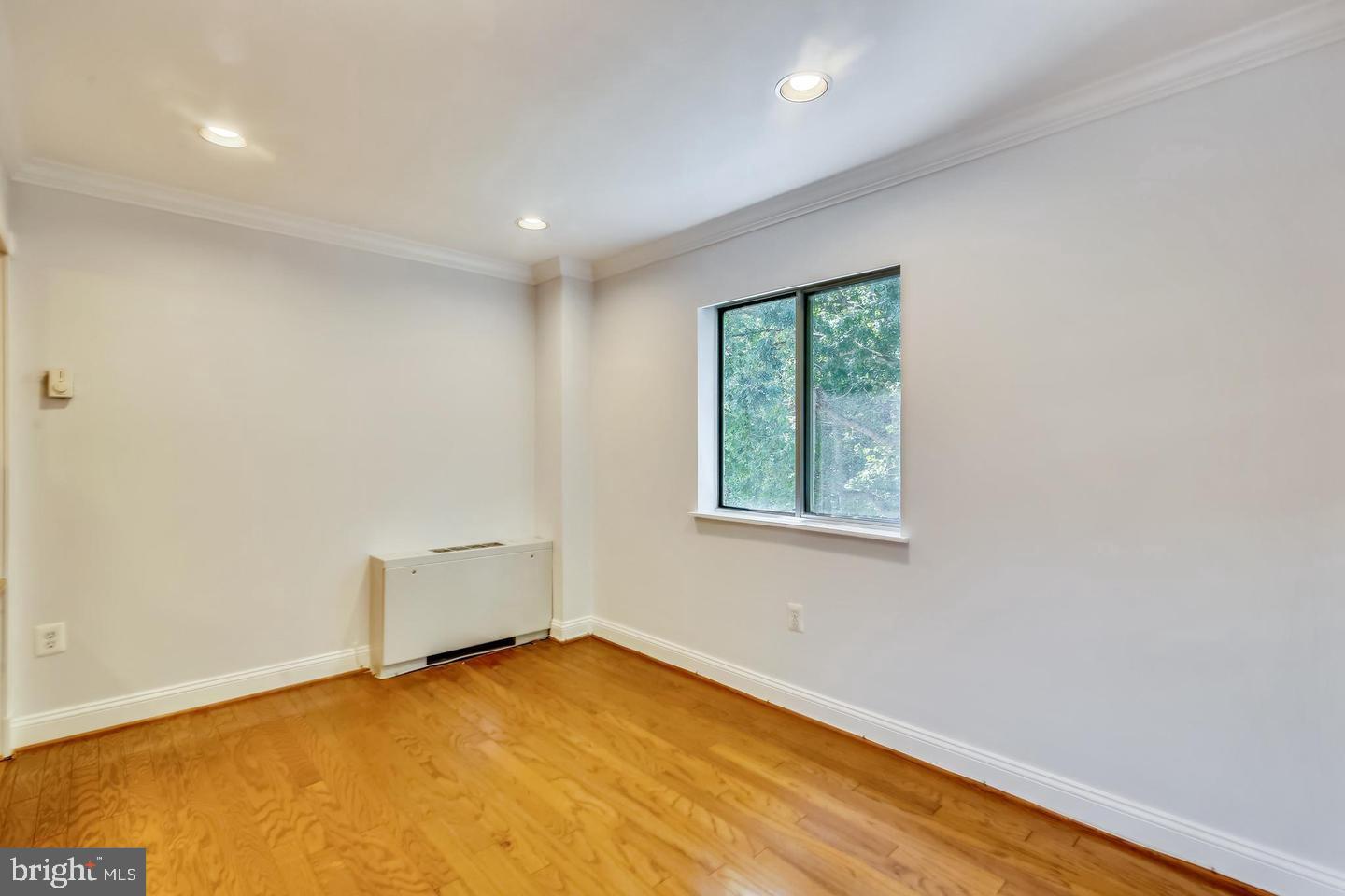 Real estate listing preview #10