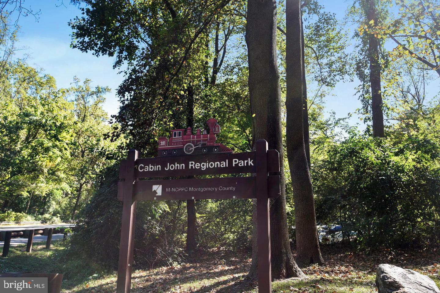 Real estate listing preview #38