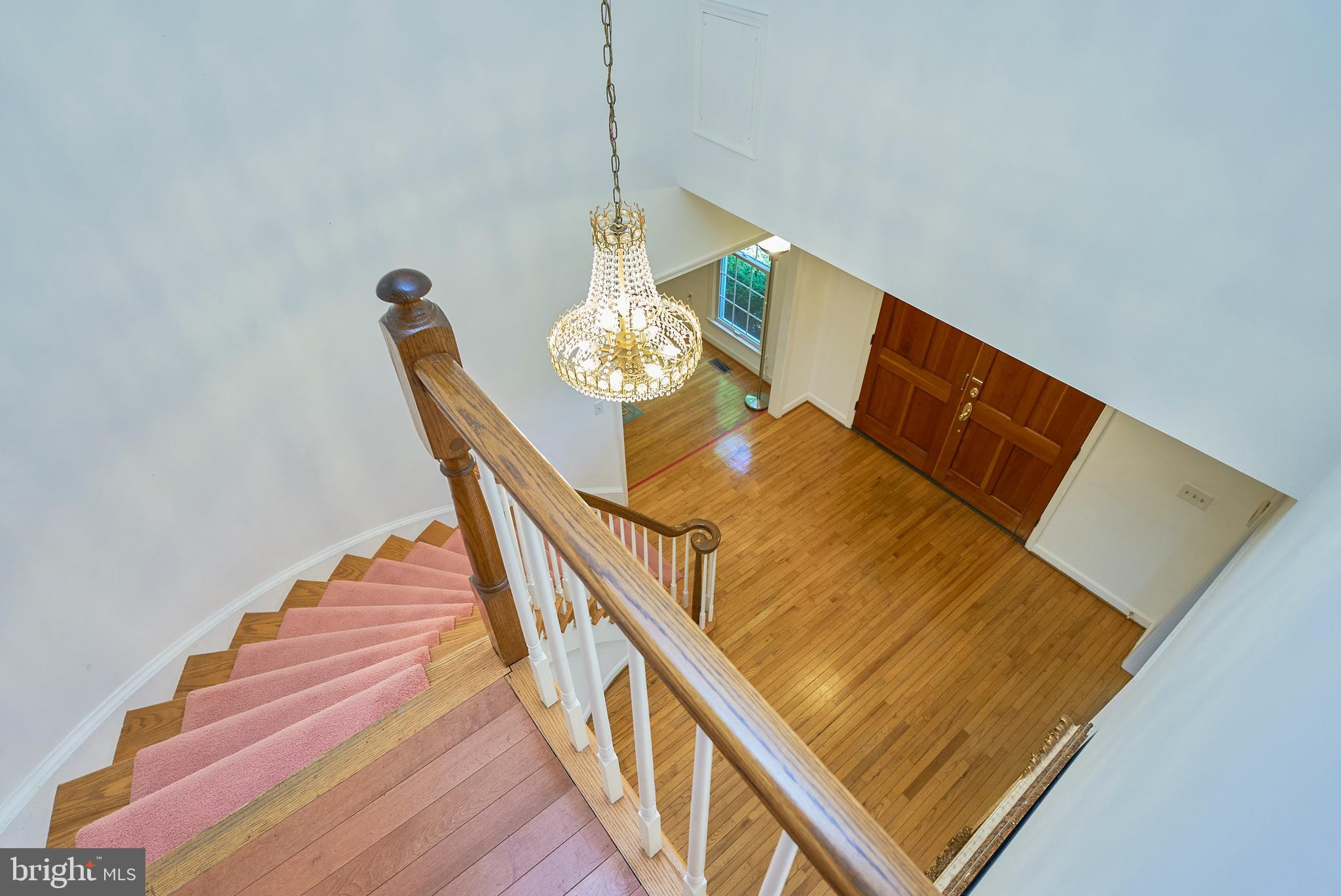 Real estate listing preview #18