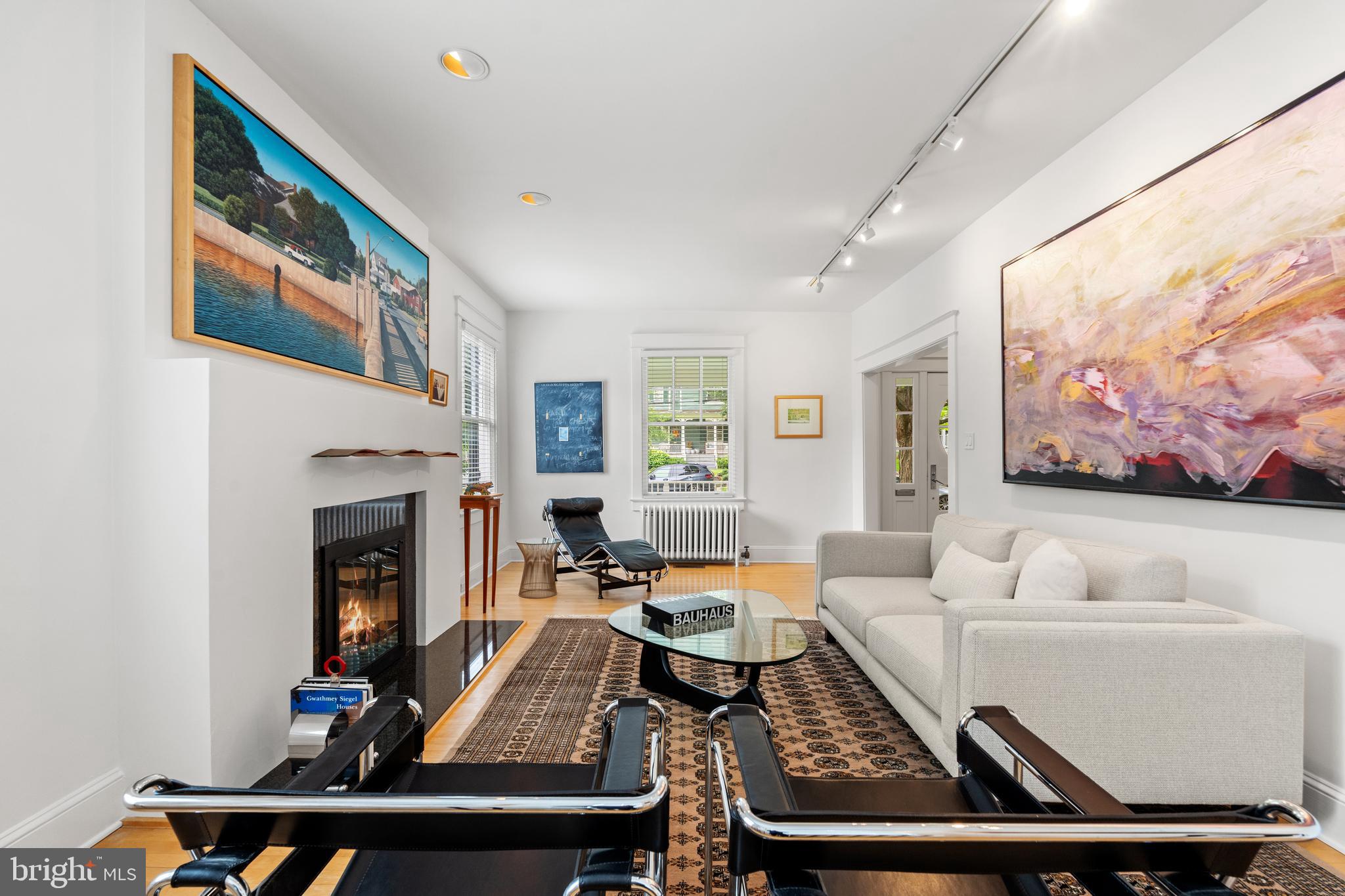 Real estate listing preview #17