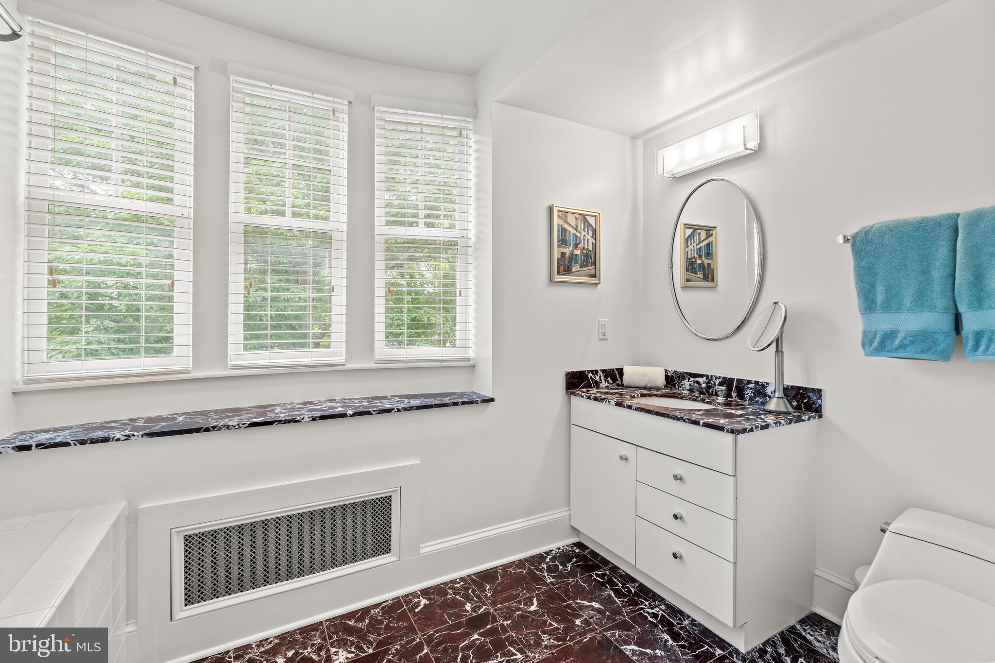 Real estate listing preview #40