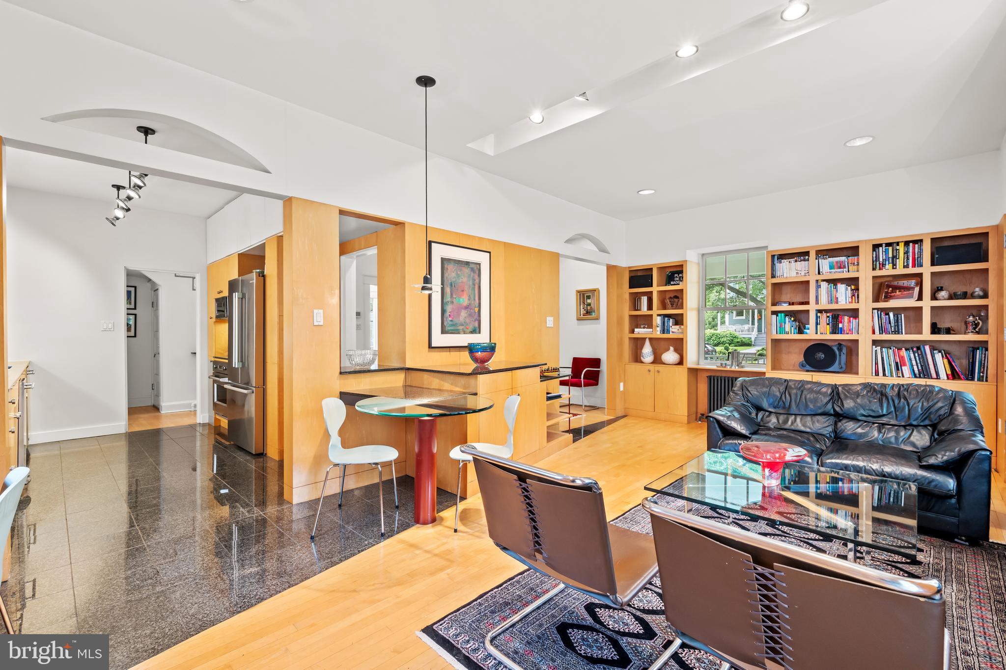 Real estate listing preview #31