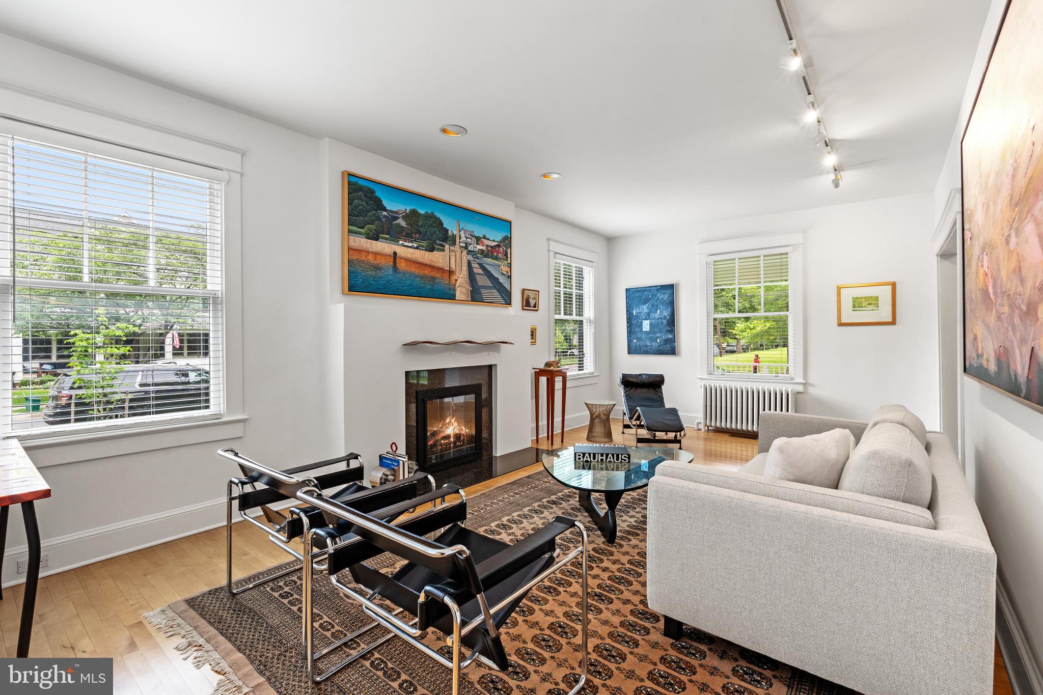 Real estate listing preview #15