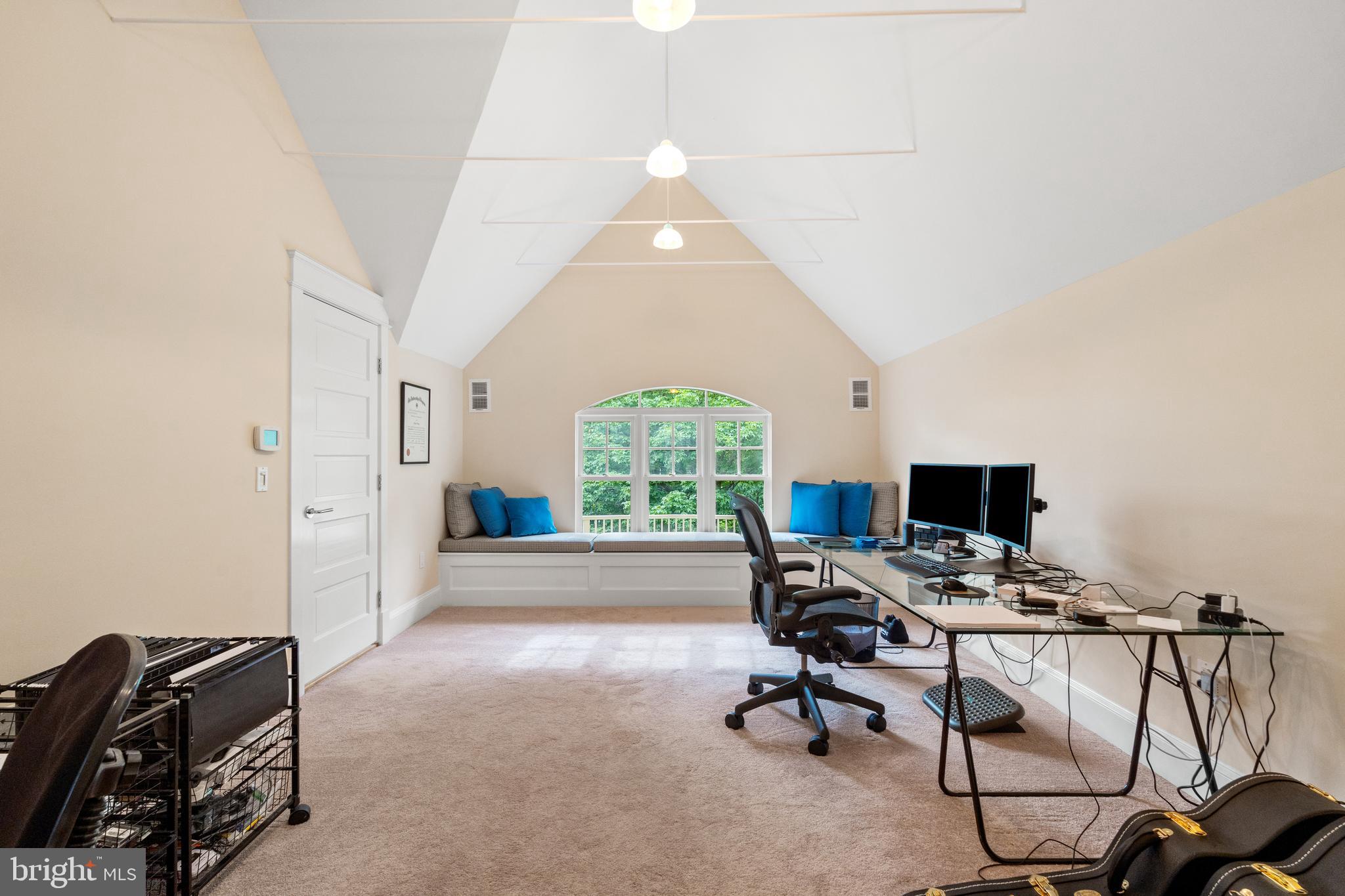 Real estate listing preview #58