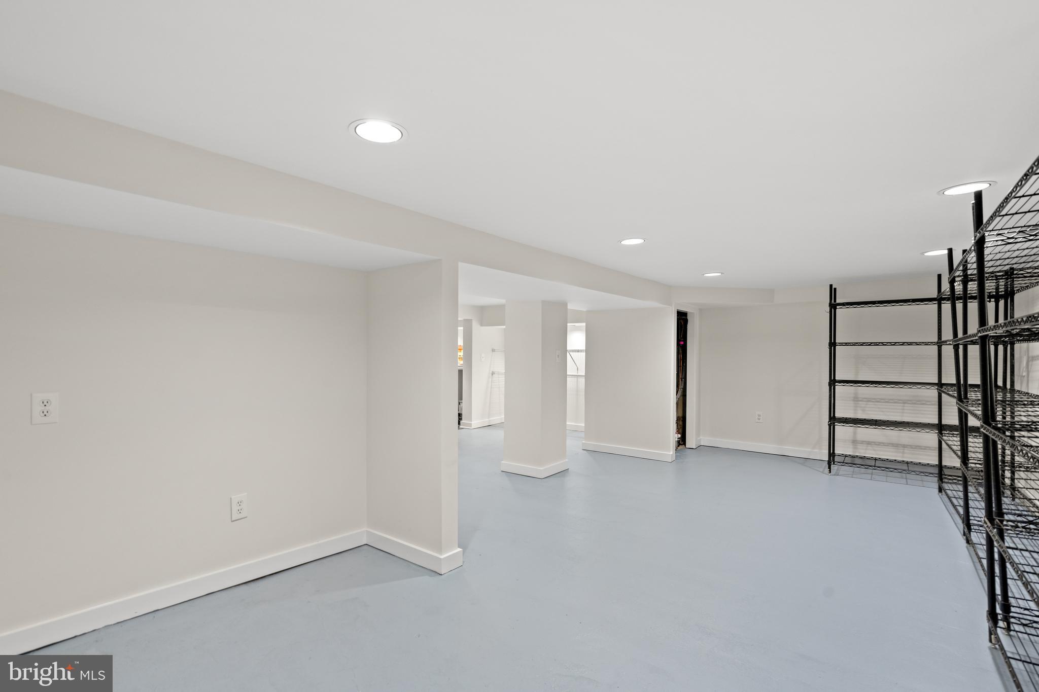 Real estate listing preview #64