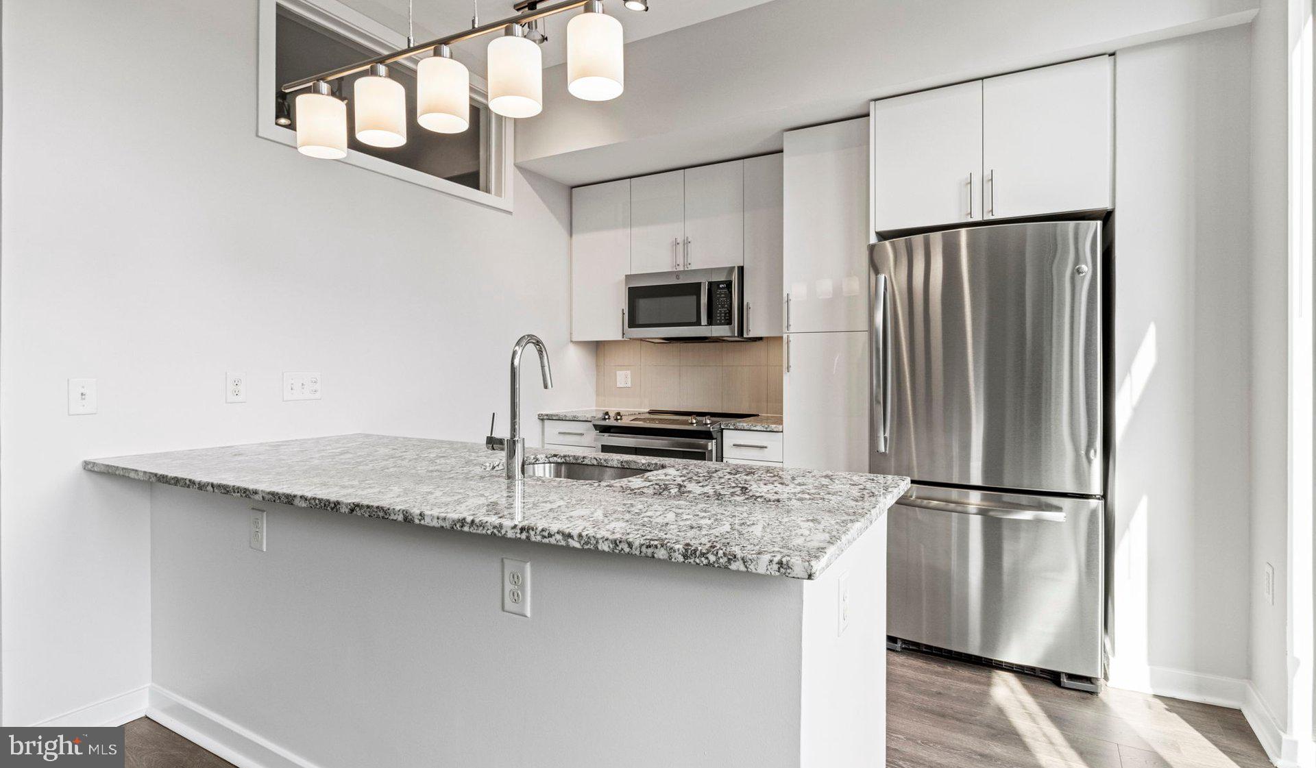 Real estate listing preview #75