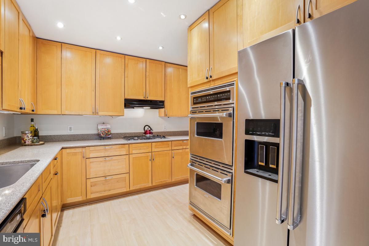 Real estate listing preview #18