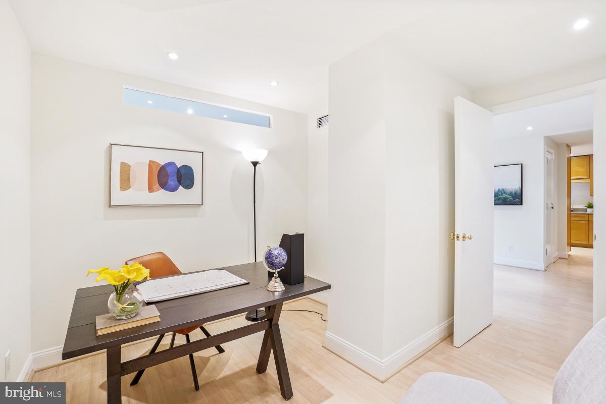 Real estate listing preview #7