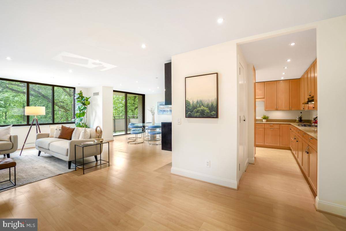 Real estate listing preview #5