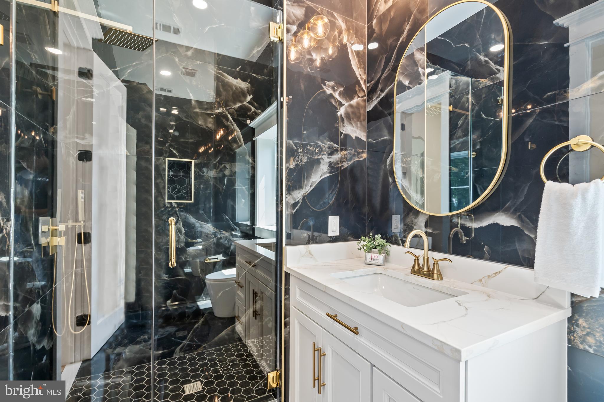 Real estate listing preview #38