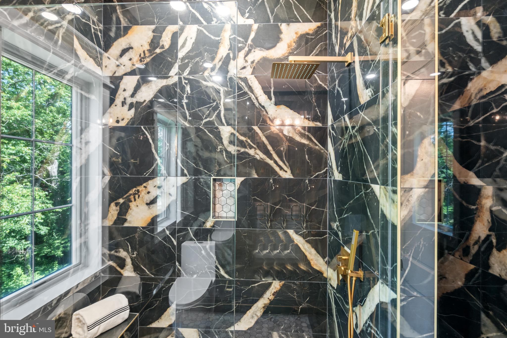 Real estate listing preview #39