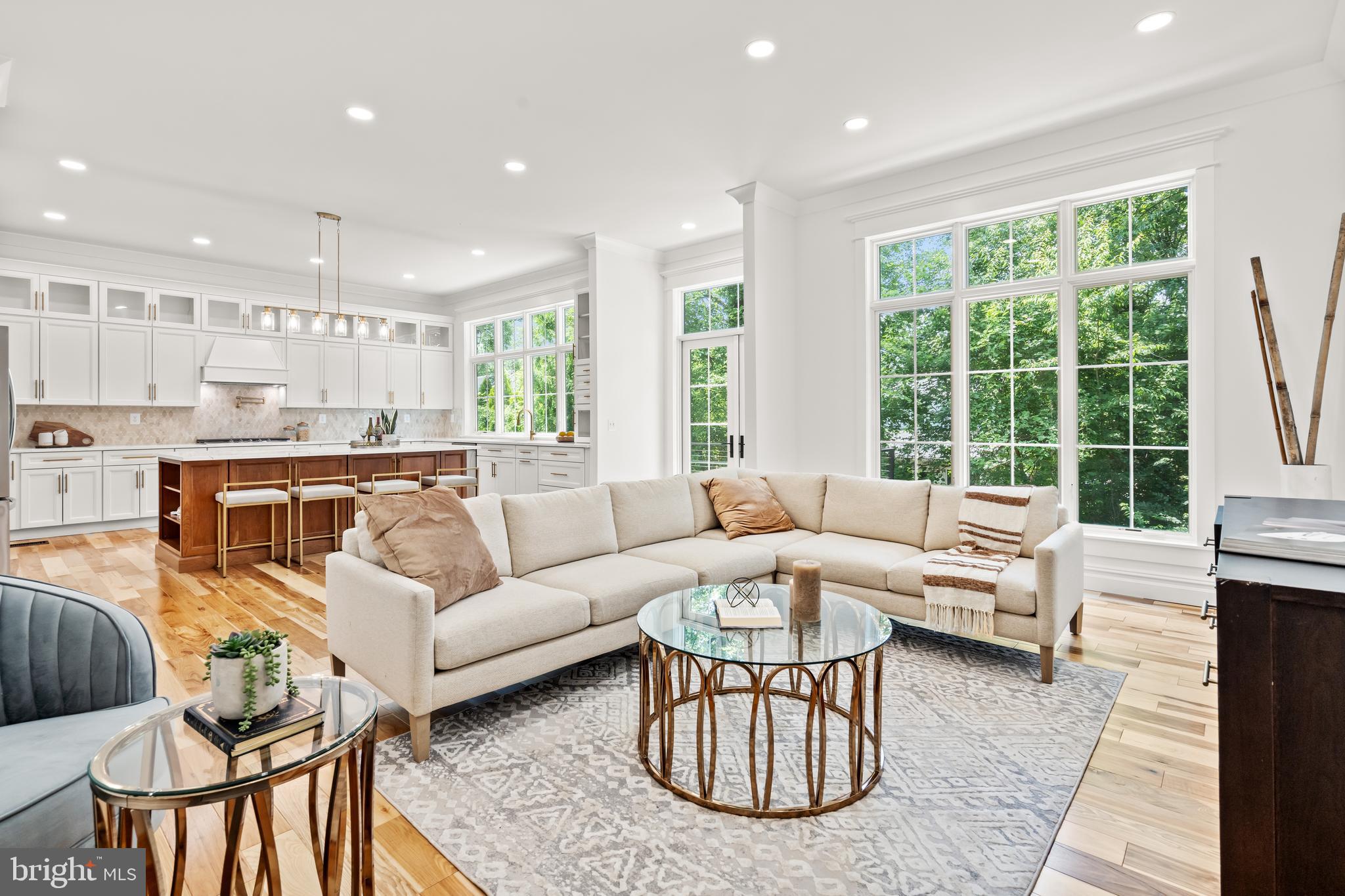 Real estate listing preview #19