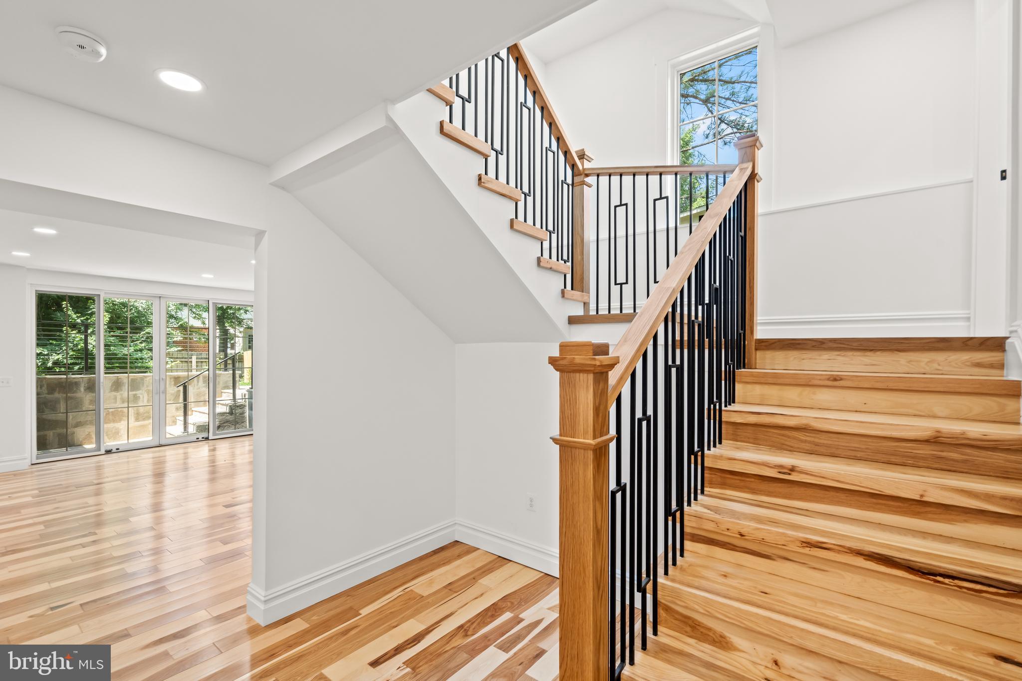 Real estate listing preview #23