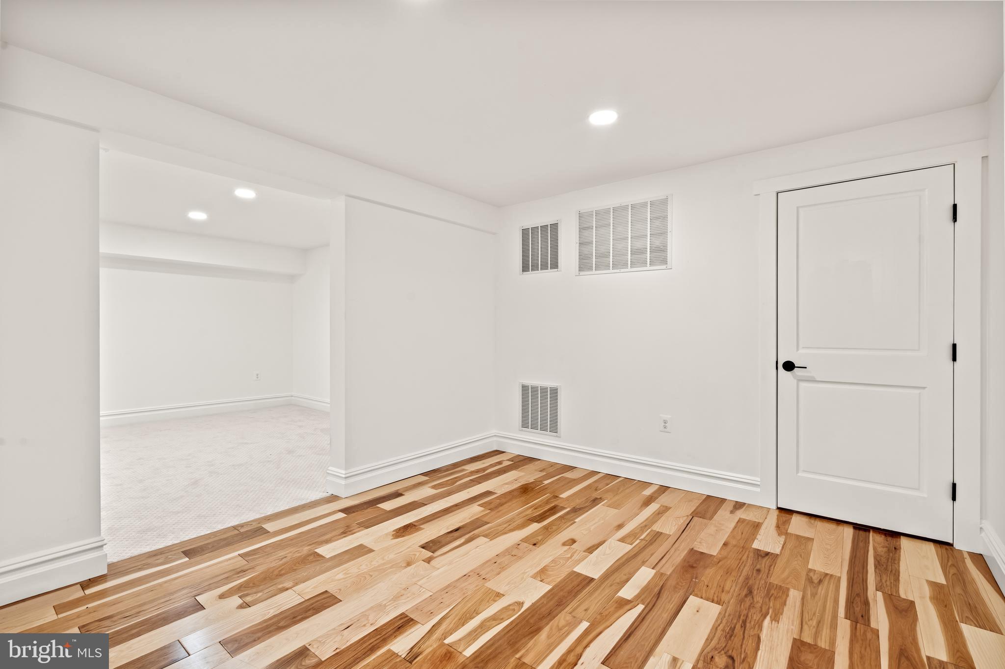 Real estate listing preview #46